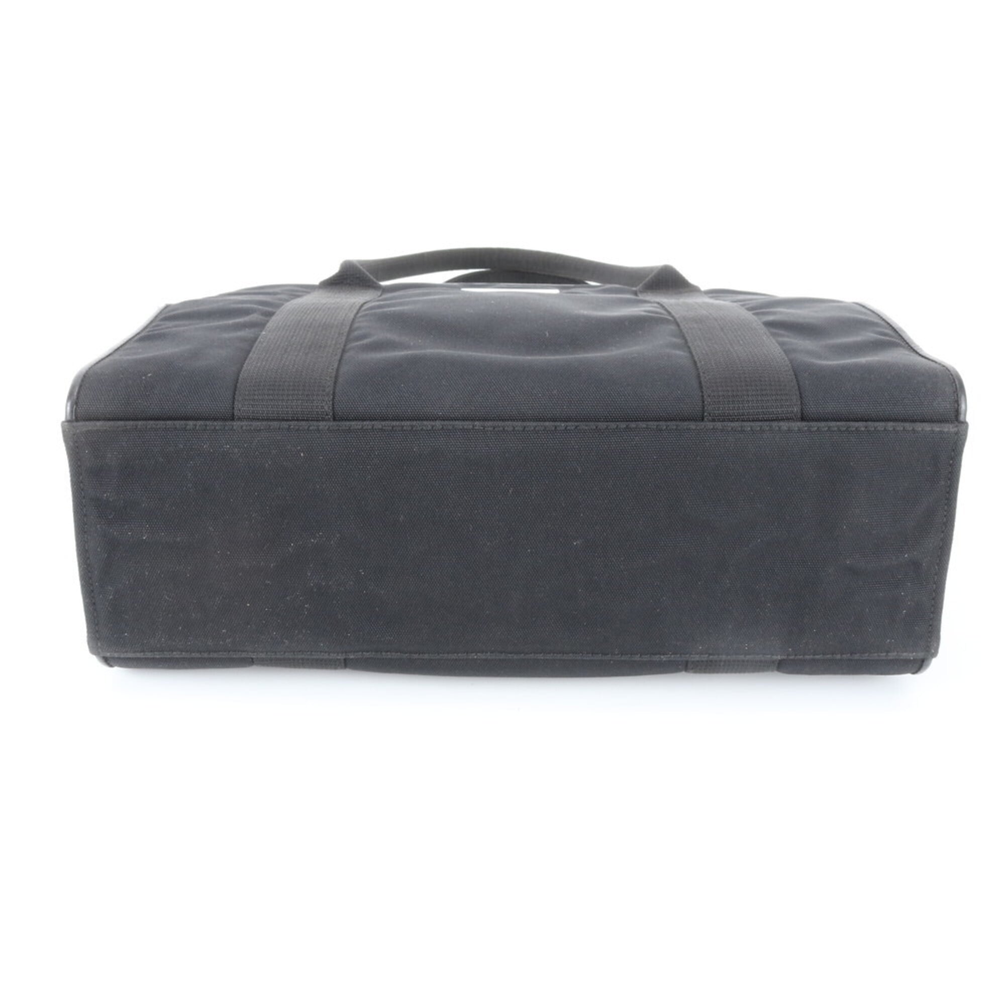 Gucci Black Handbag (Pre-Owned)