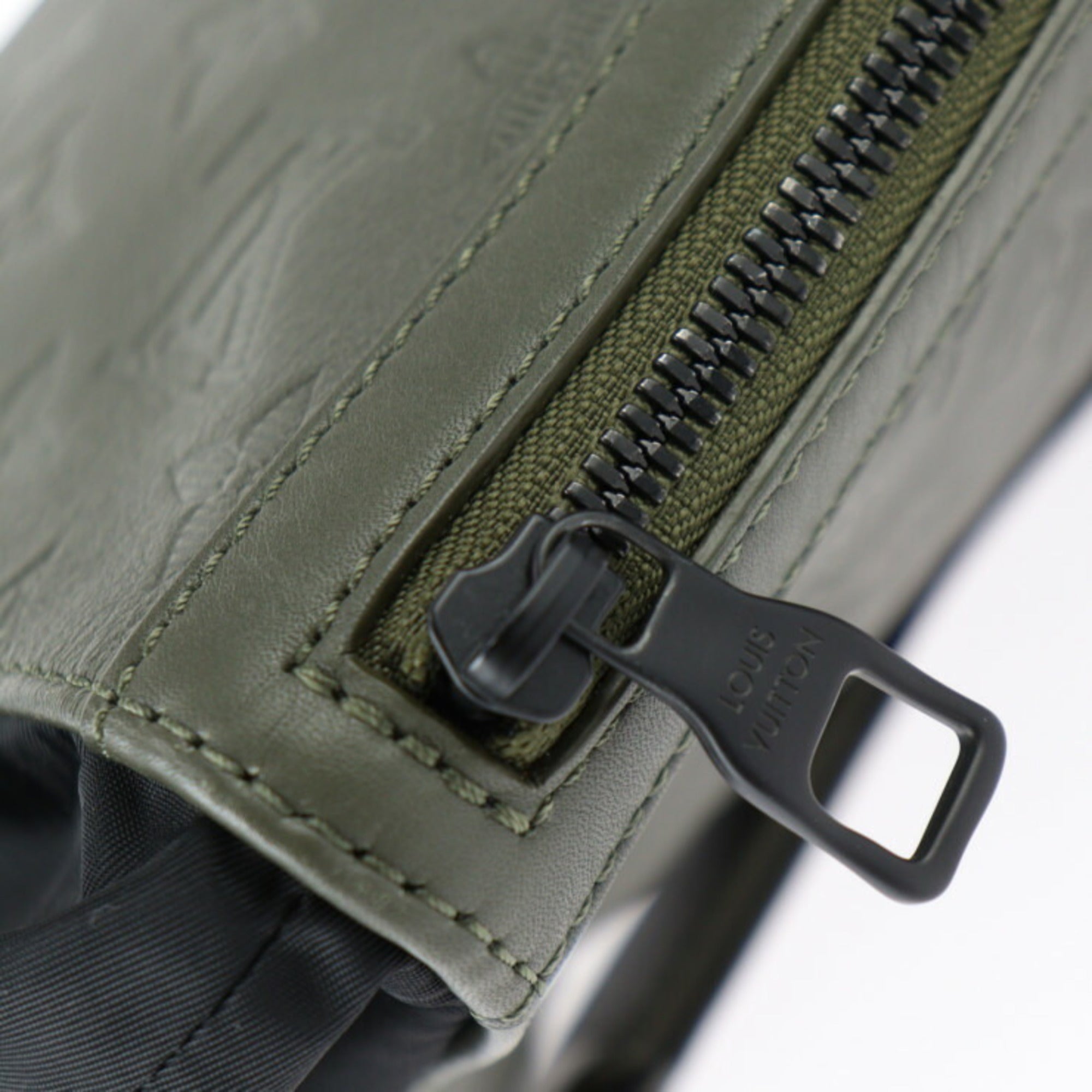Louis Vuitton Black Khaki Leather Shoulder Bag