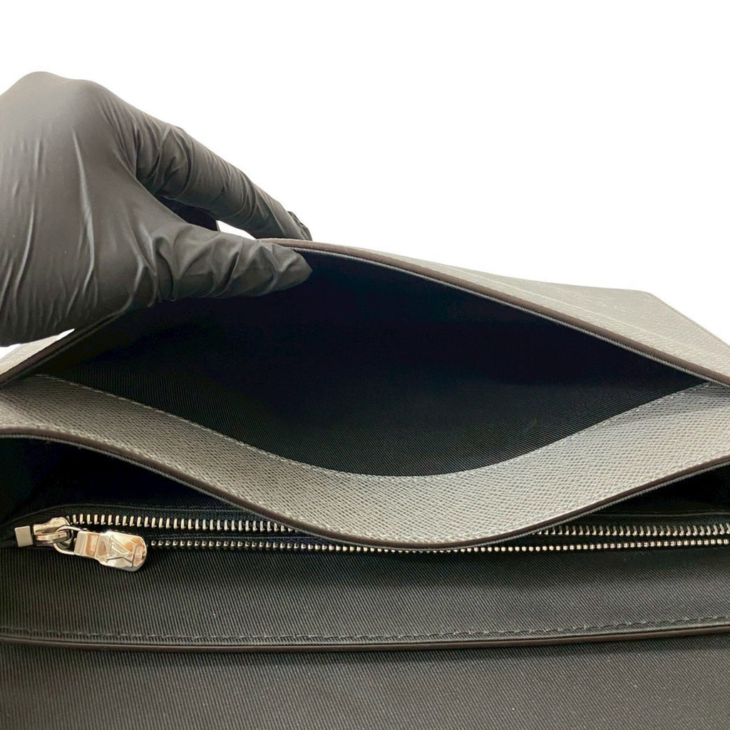 Louis Vuitton Gray Leather Shoulder Bag