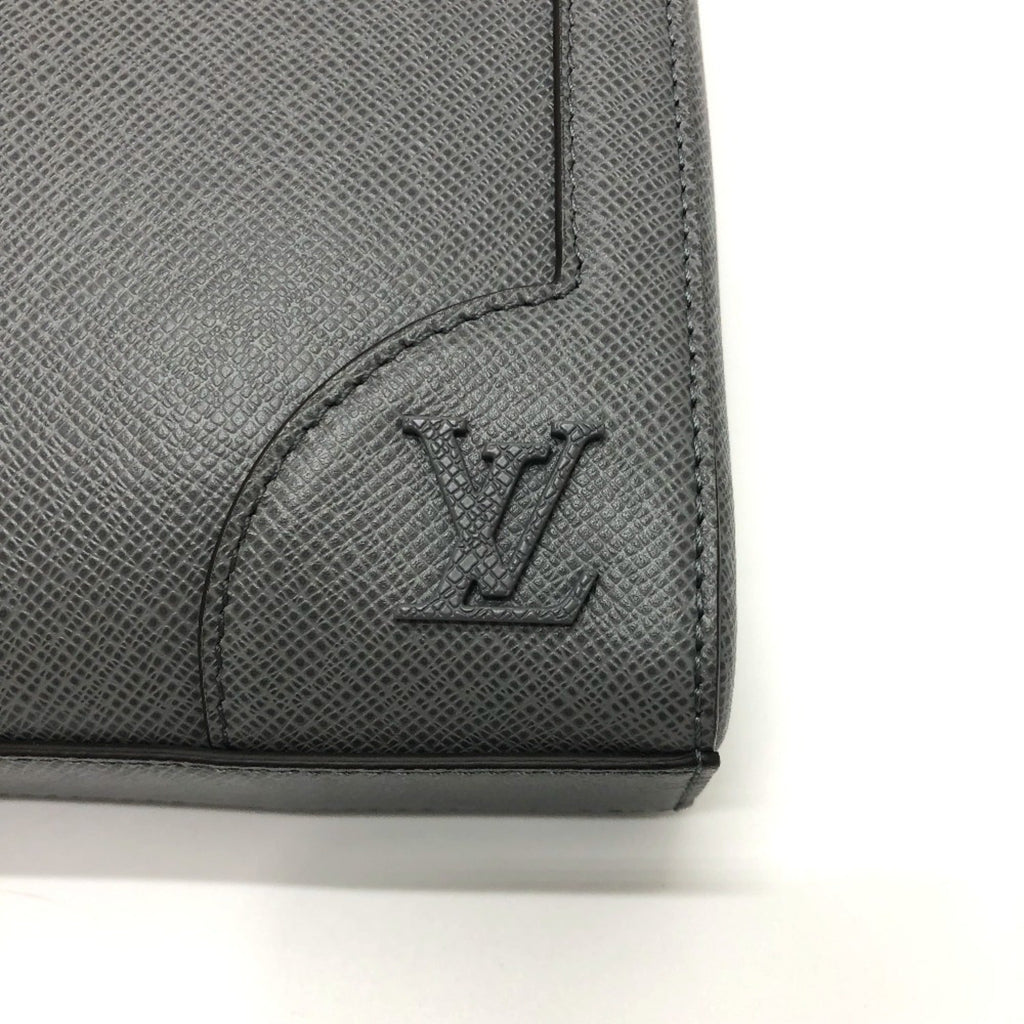 Louis Vuitton Taiga Gray Taiga Leather Briefcase