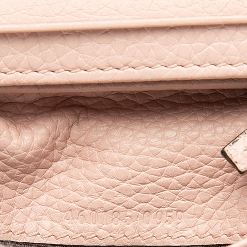 Gucci Pink Leather Wallet (Bi-Fold) (Pre-Owned)