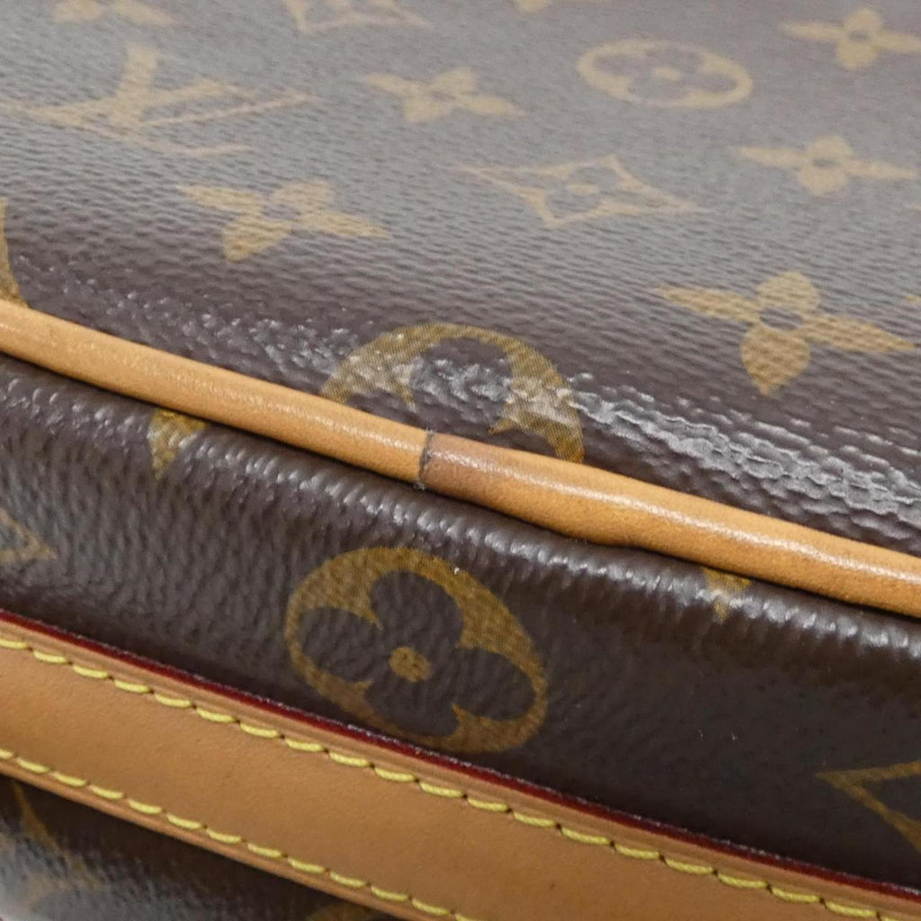 Louis Vuitton Marron Coated Canvas Shoulder Bag