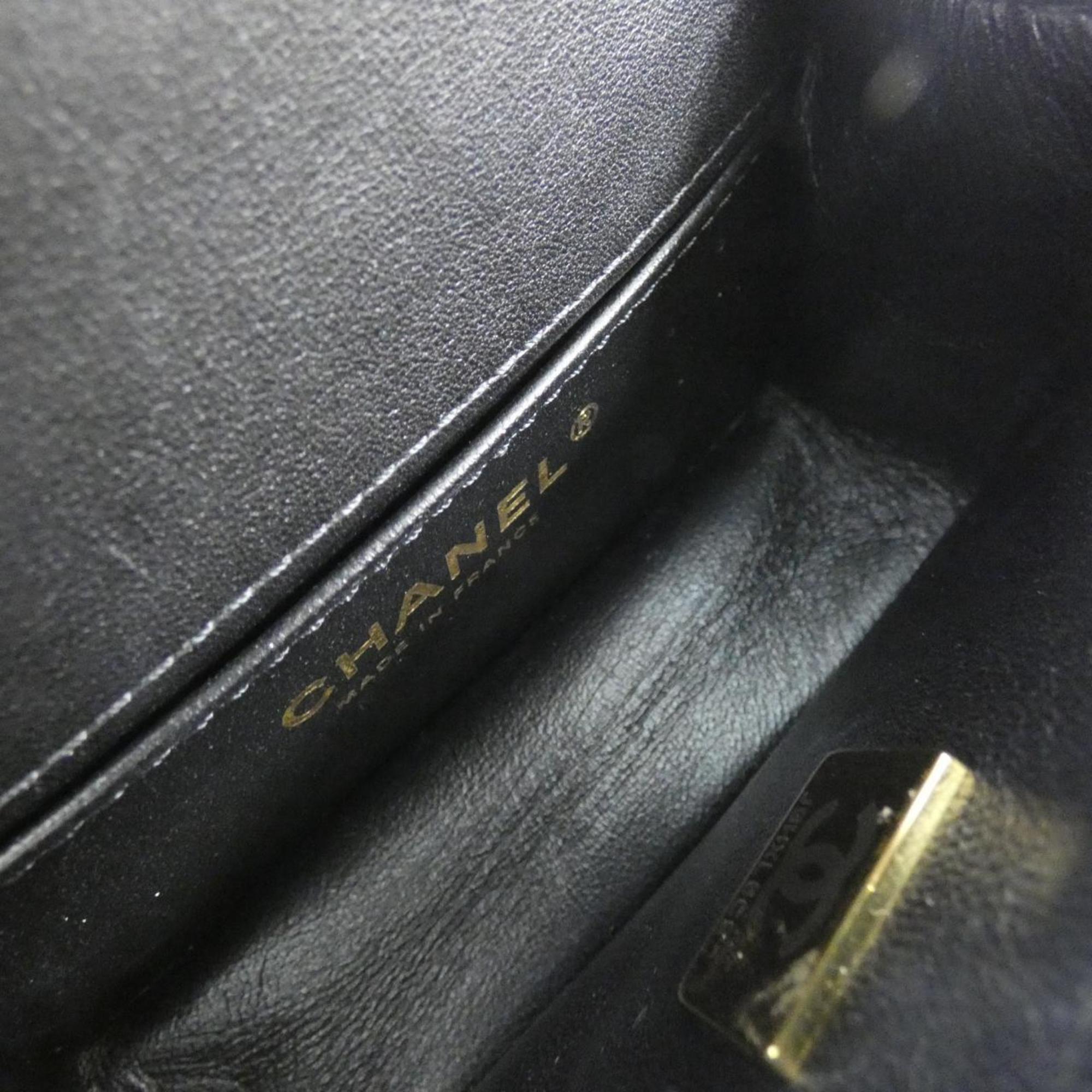 Chanel Boy Chanel Black Leather Shoulder Bag