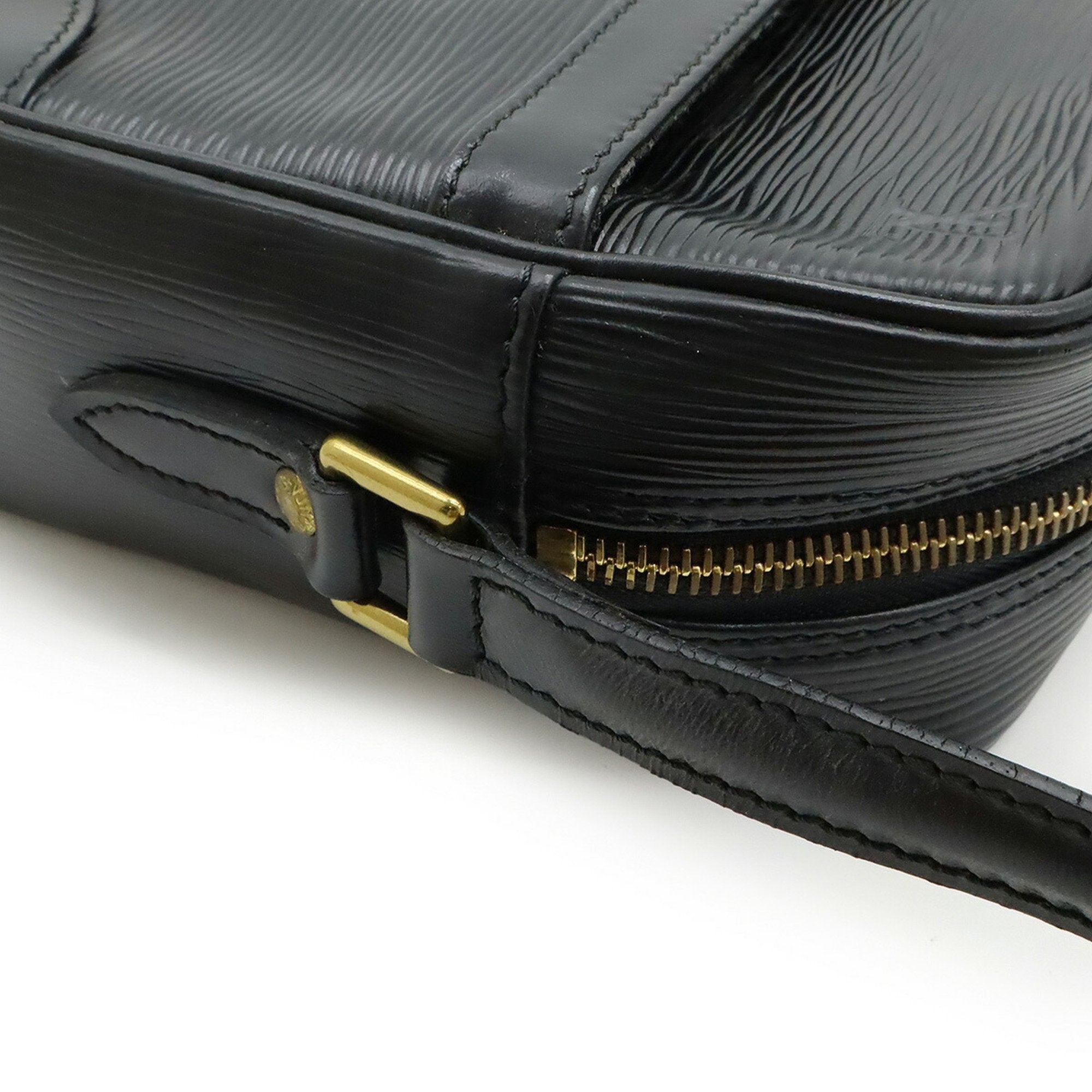 Louis Vuitton Noir Epi Leather Shoulder Bag