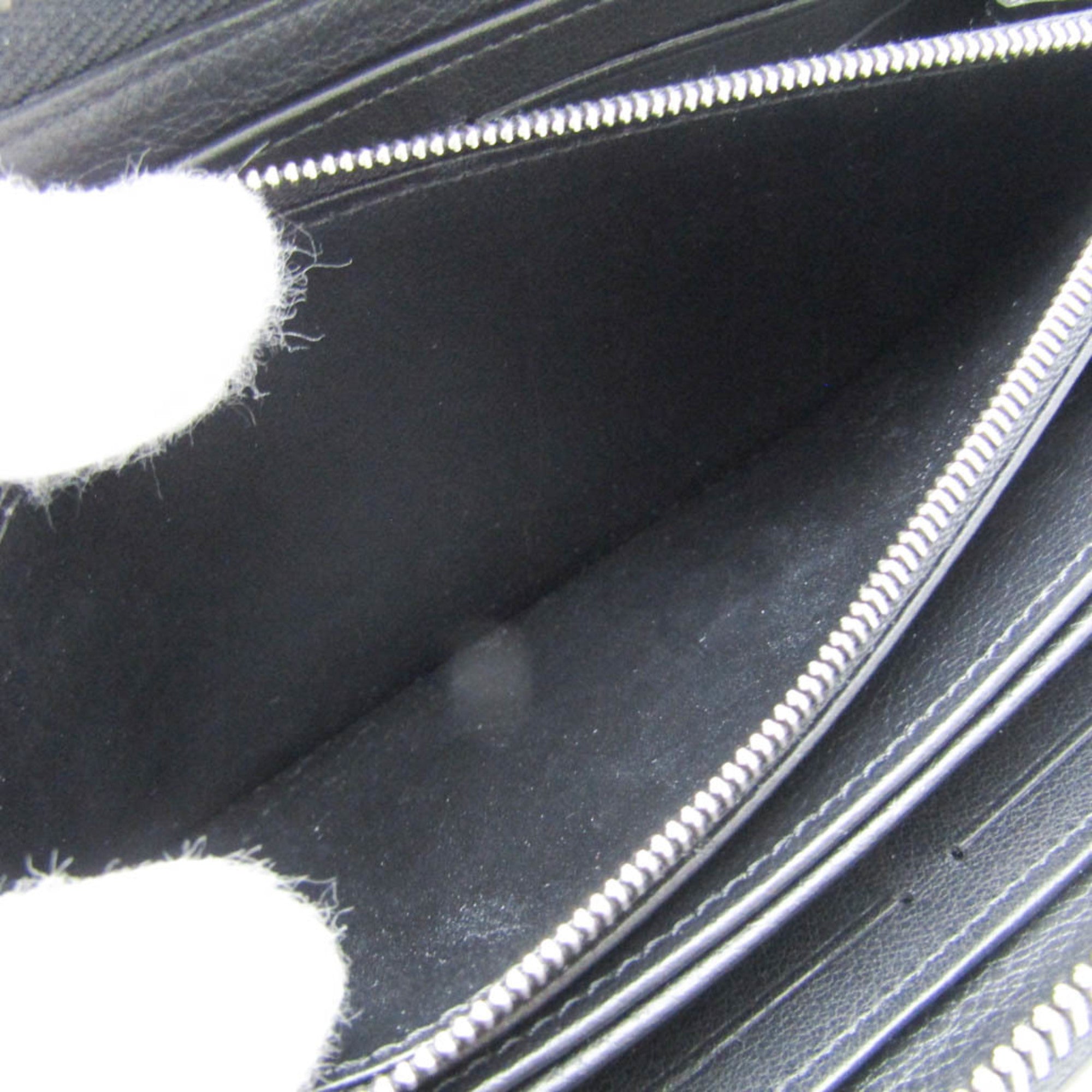 Louis Vuitton Mahina Noir Mahina Leather Long Wallet