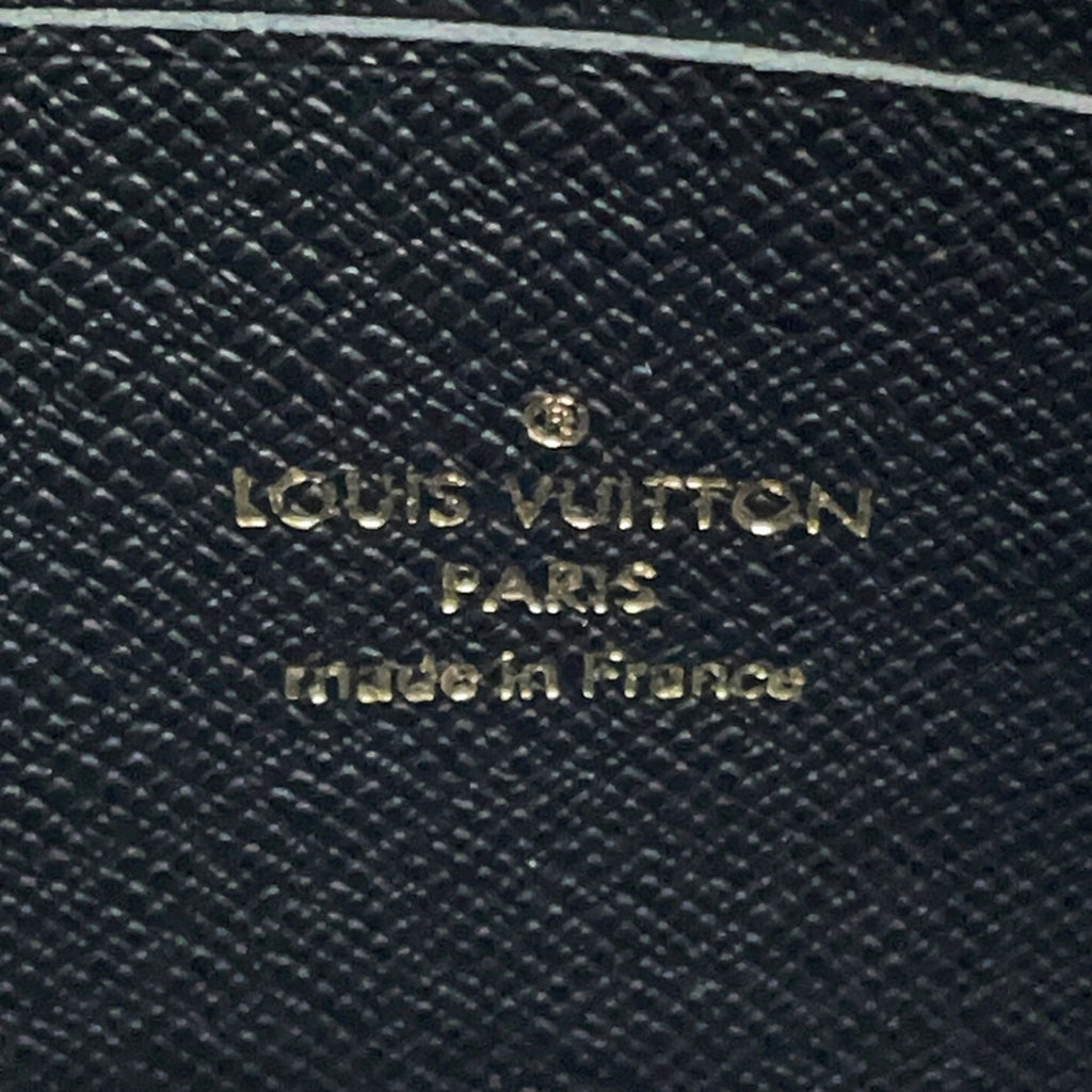 Louis Vuitton Noir Monogram Pochette Shoulder Bag