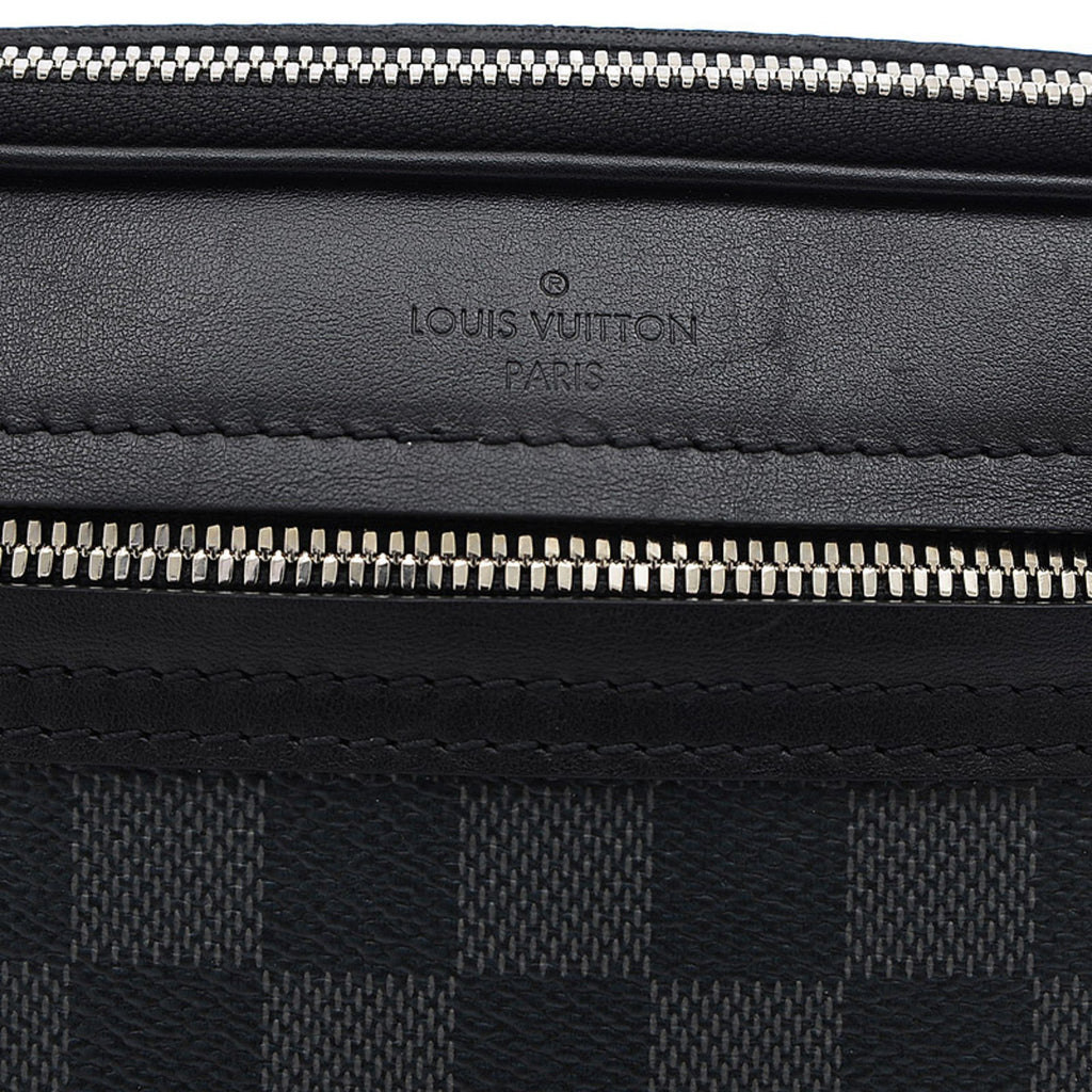 Louis Vuitton Damier Graphite Scott Messenger Shoulder Bag Men's N50018