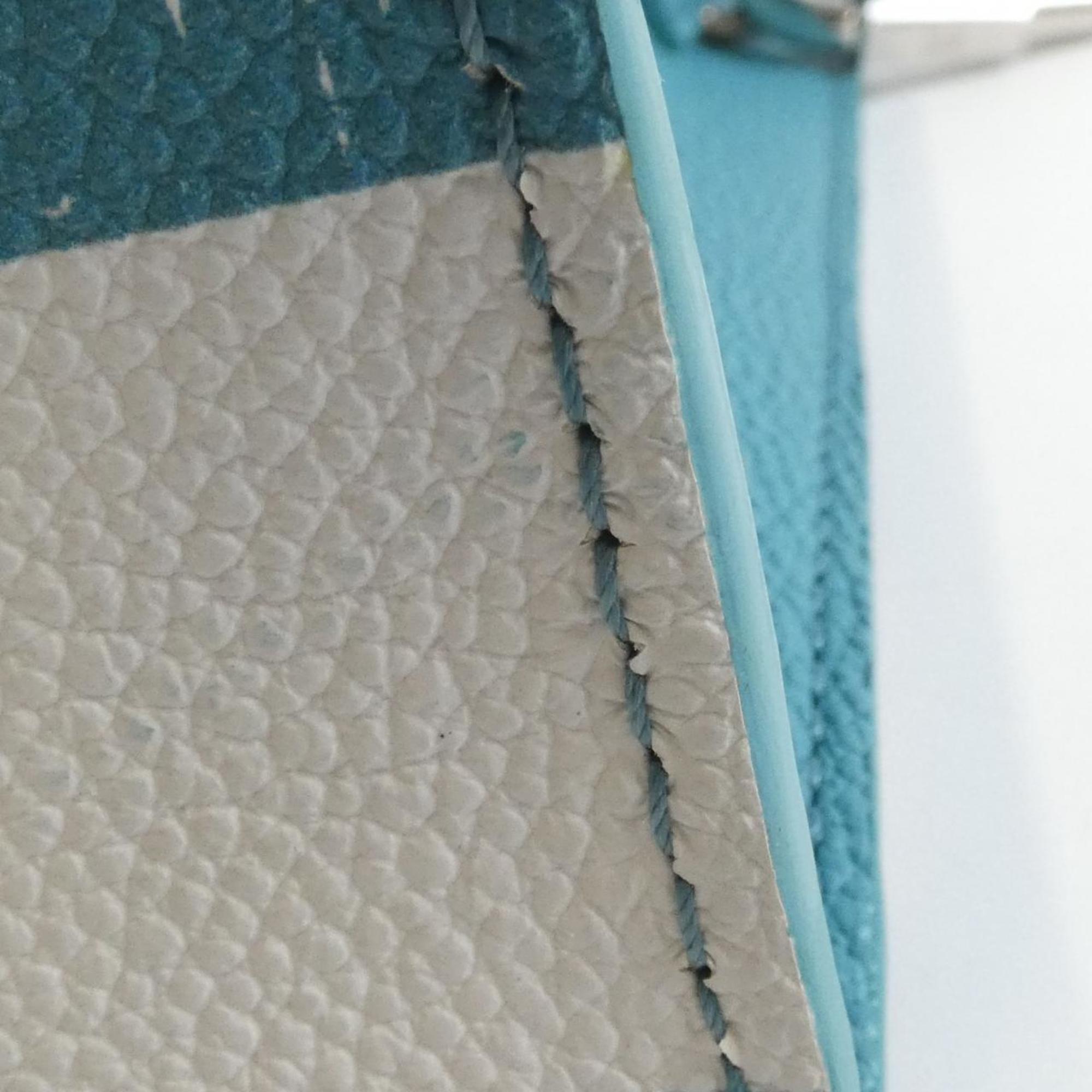 Louis Vuitton Turquoise Leather Handbag