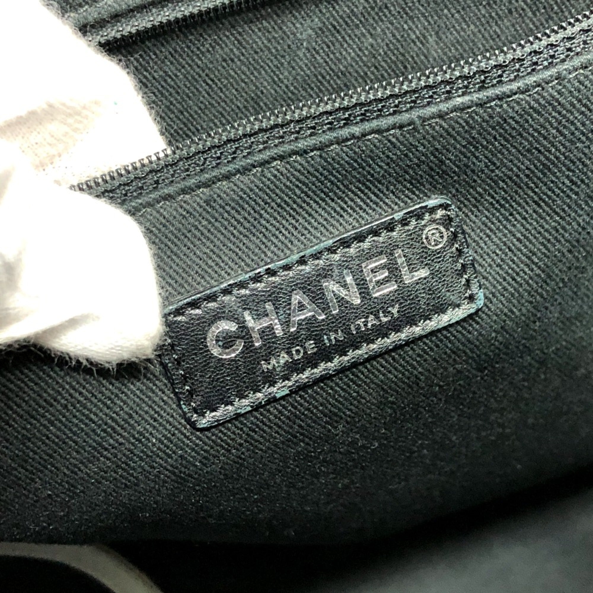 Chanel Black Cloth Shoulder Bag