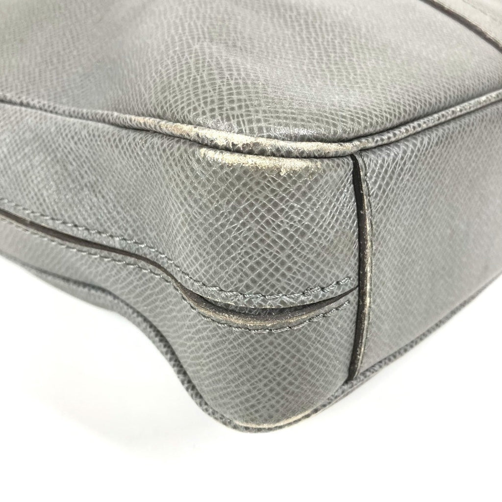 Louis Vuitton Galle Glacier Gray Taiga Leather Handbag Tote Bag
