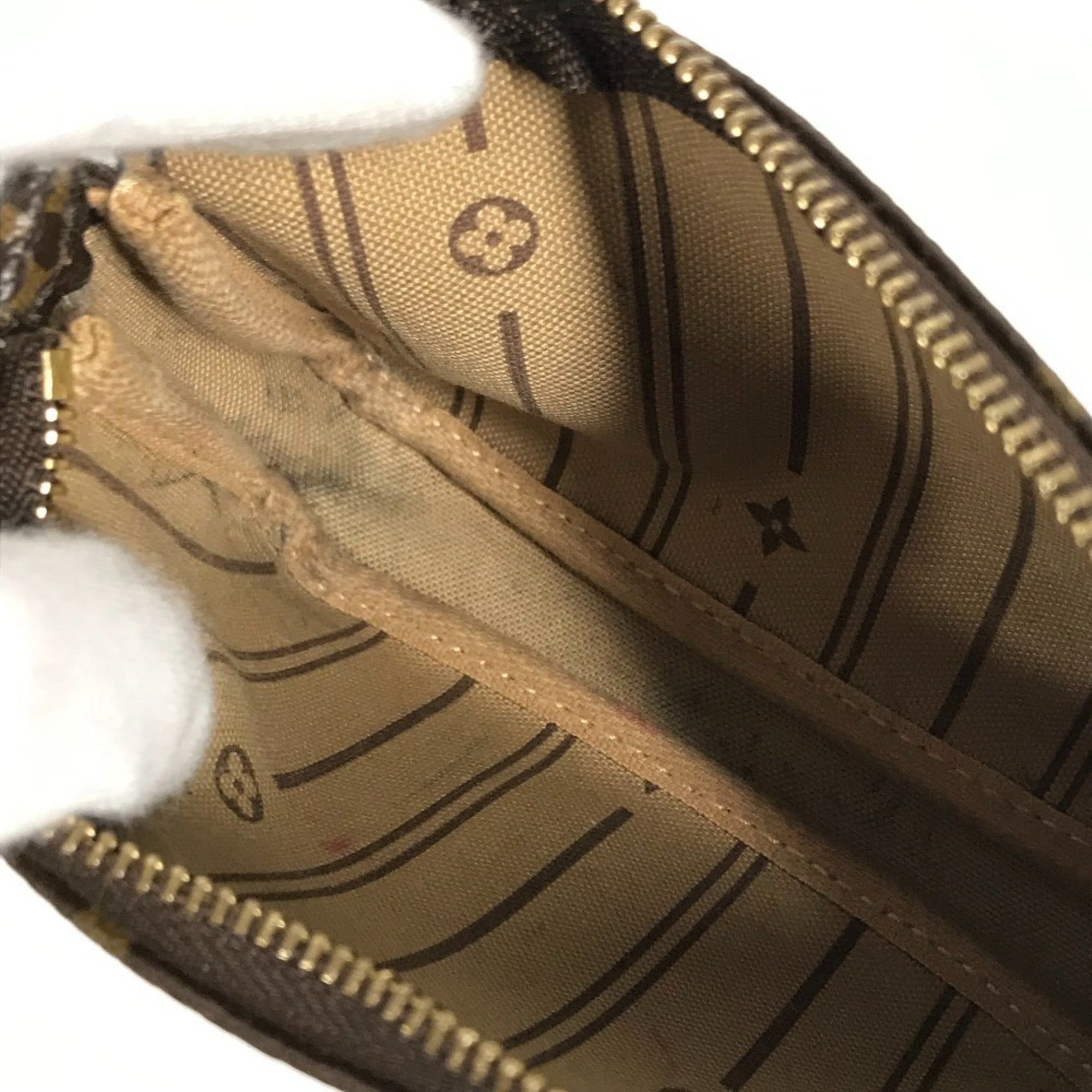 Louis Vuitton Brown Canvas Handbag Pochette