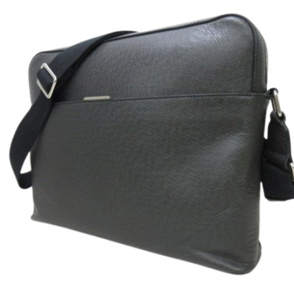 Louis Vuitton Ardoise Taiga Leather Messenger Bag Shoulder Bag