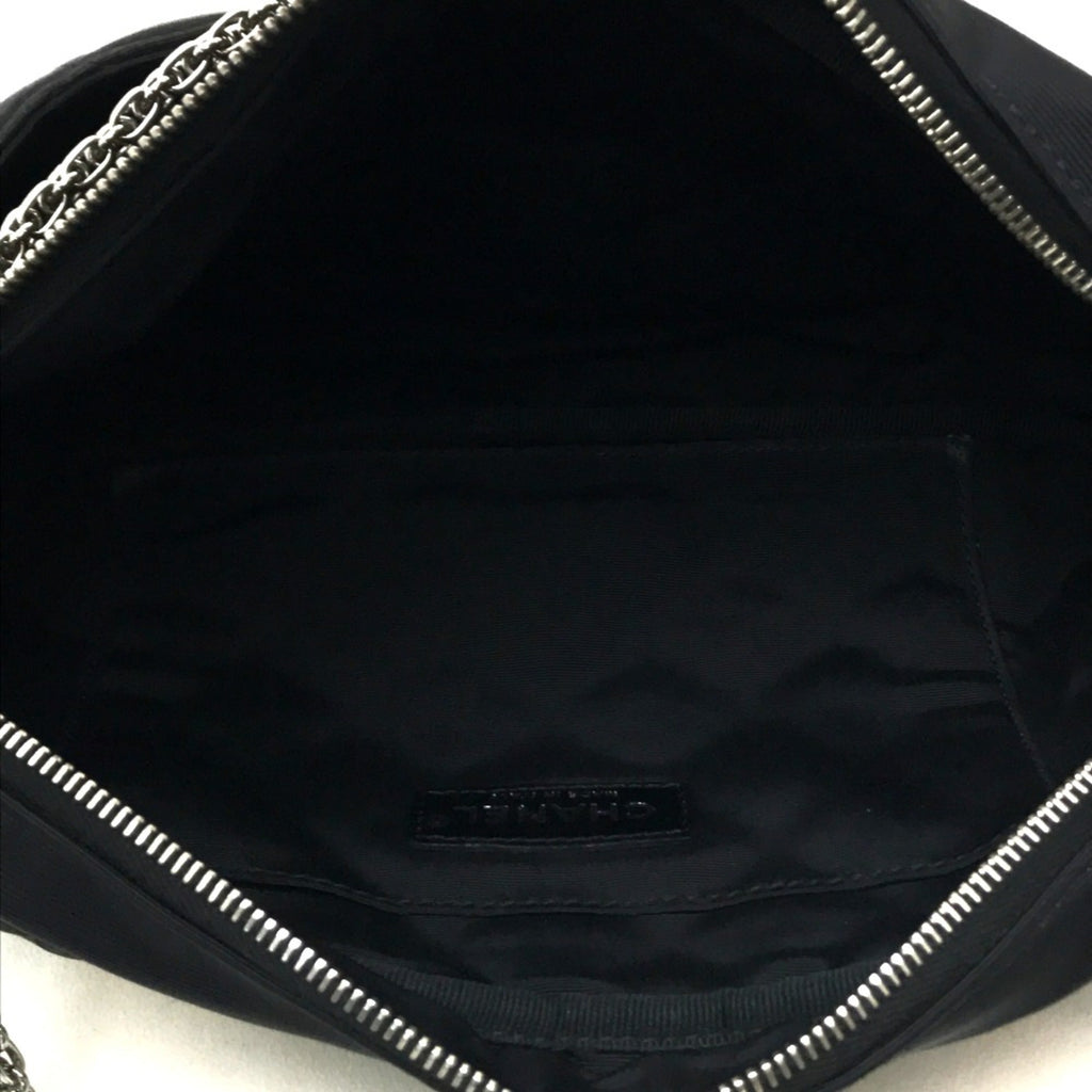 Chanel Black Cloth Shoulder Bag