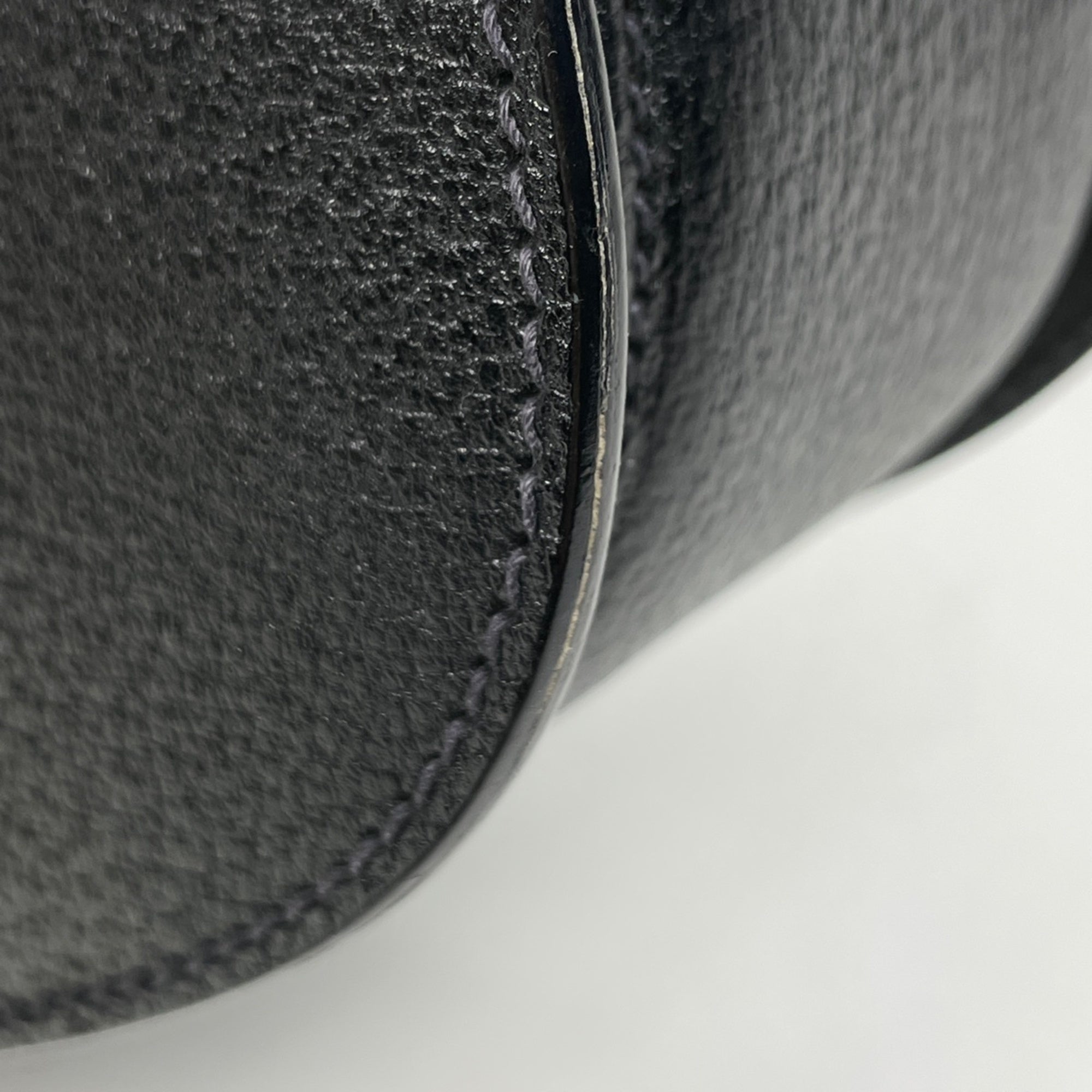 Gucci Black Leather Handbag (Pre-Owned)