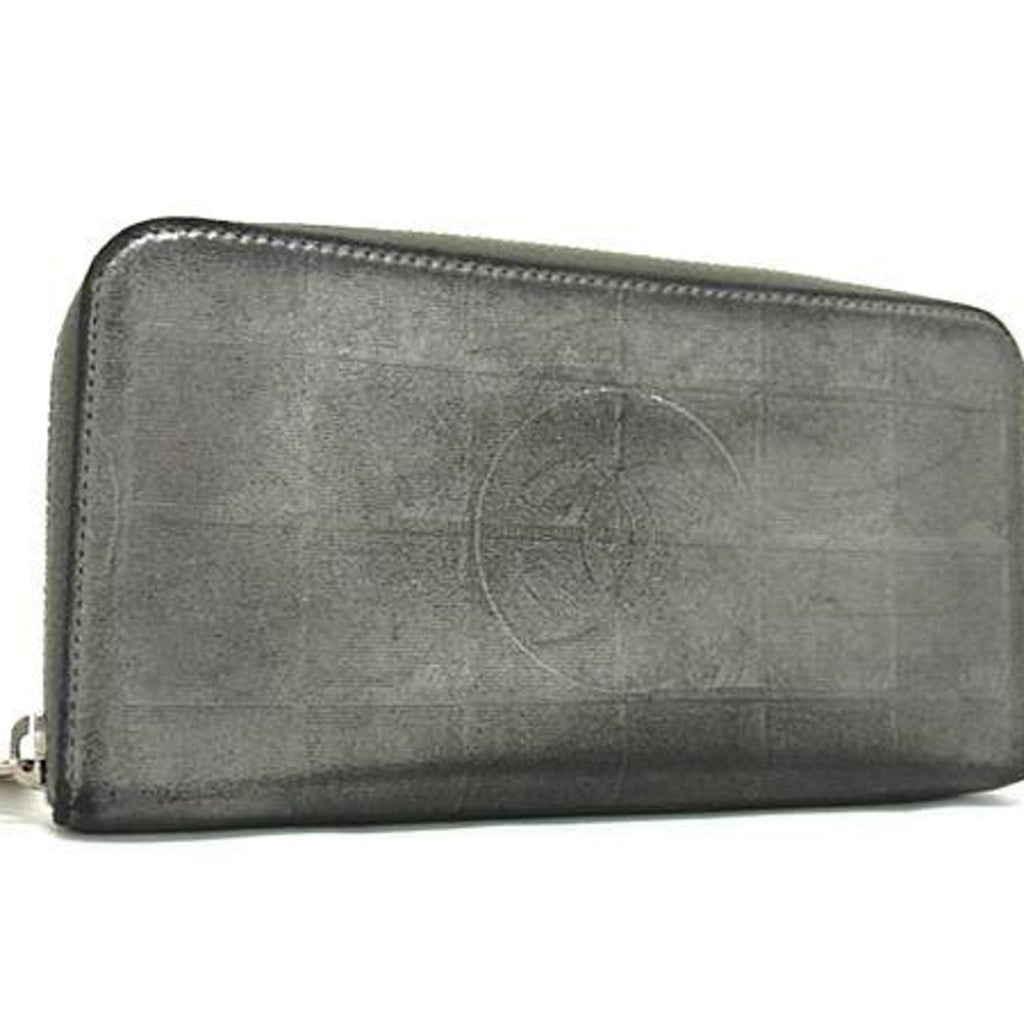 Chanel Gray Leather Long Wallet (Bi-Fold)