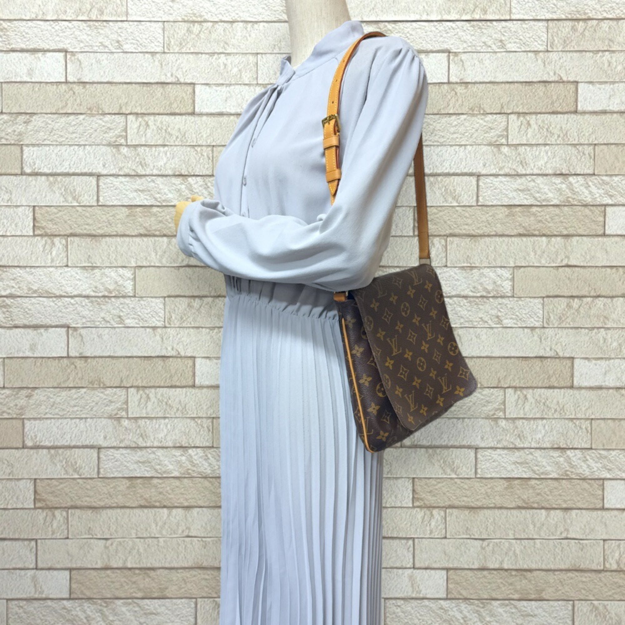 Louis Vuitton Monogram Brown Monogram Shoulder Bag
