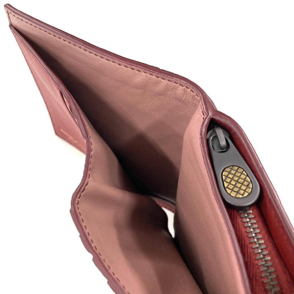 Bottega Veneta Red Color Intrecciato Wallet (Bi-Fold)