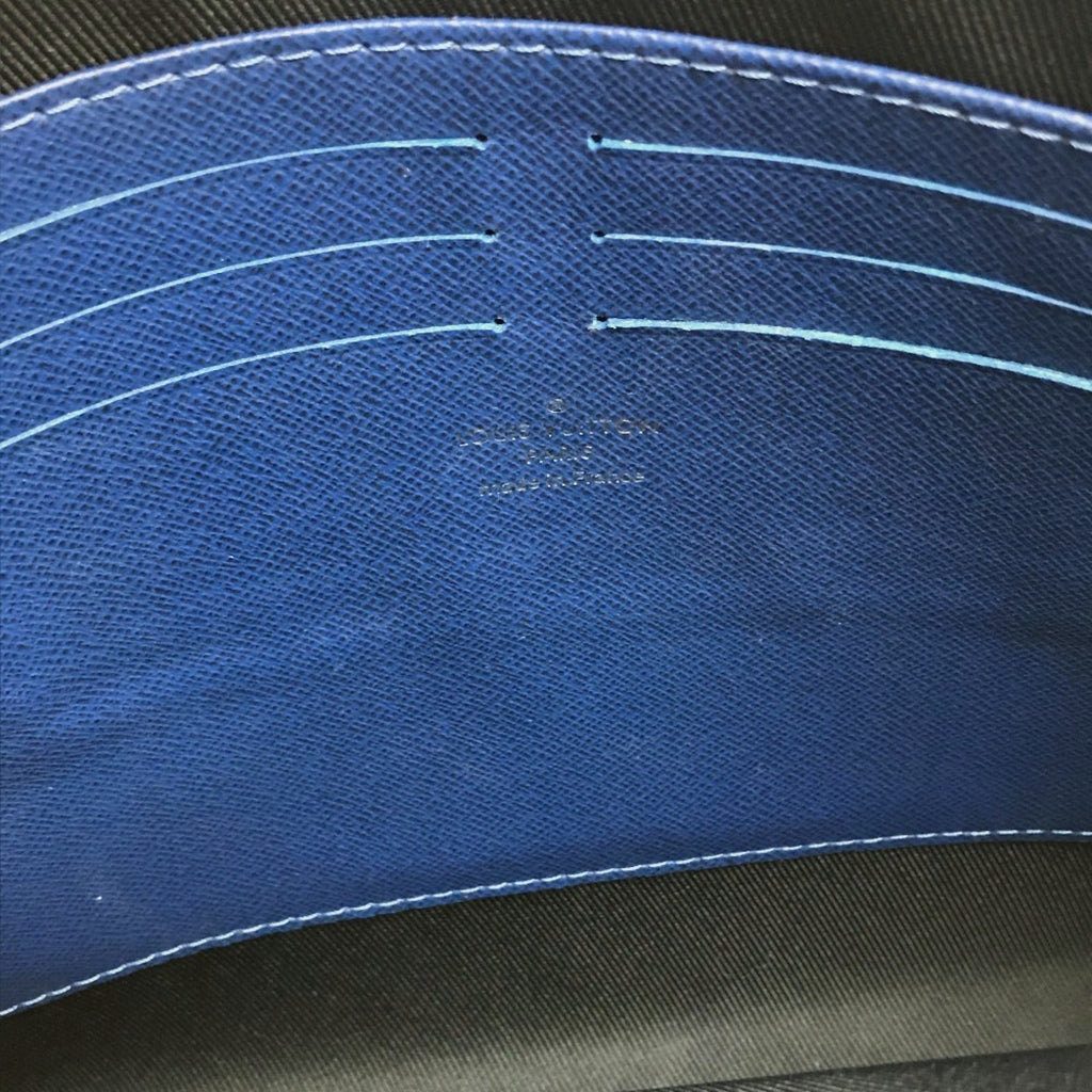 Louis Vuitton Blue Cobalt Taiga Leather Clutch Bag Pochette Pouch