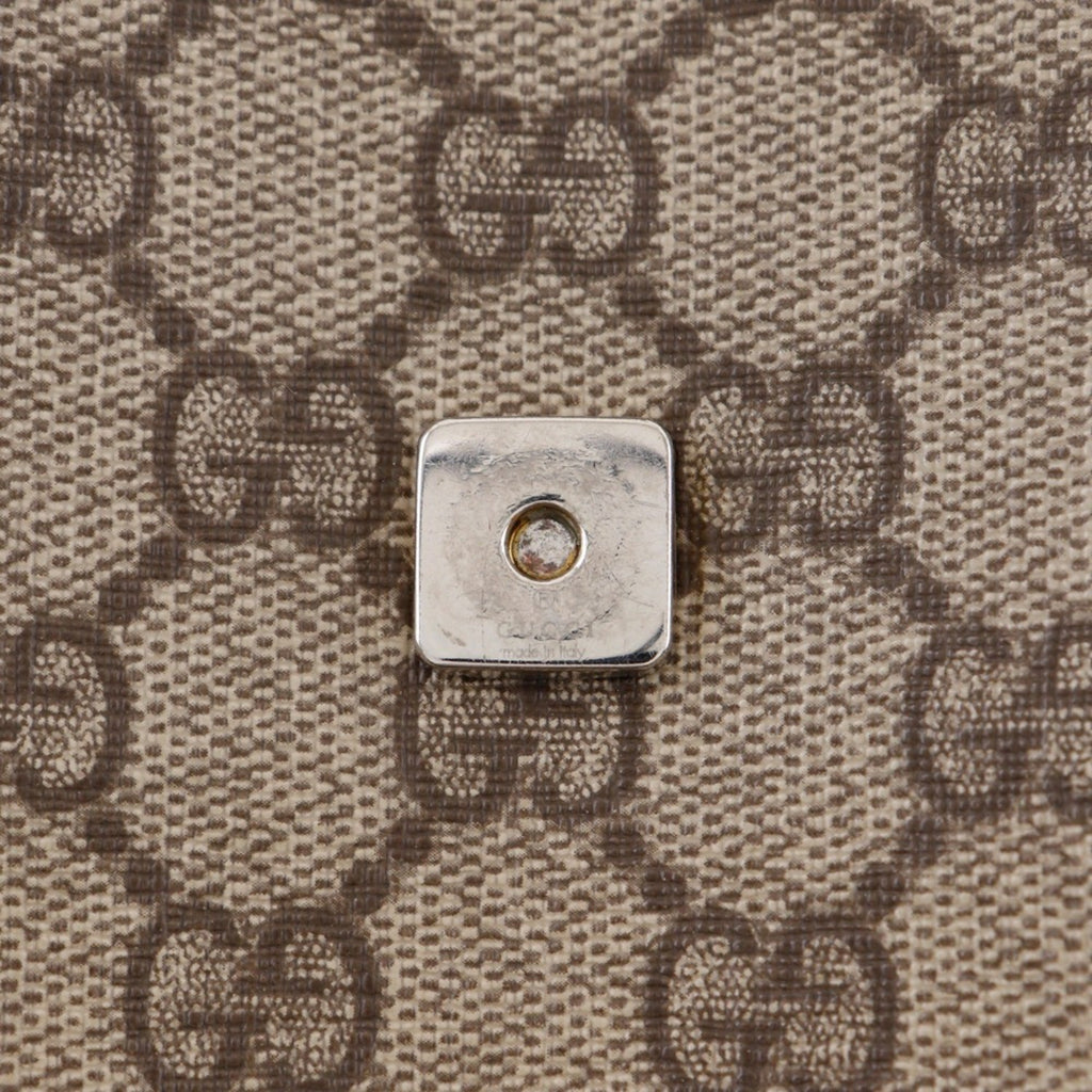 Gucci Beige Gg Supreme Shoulder Bag (Pre-Owned)