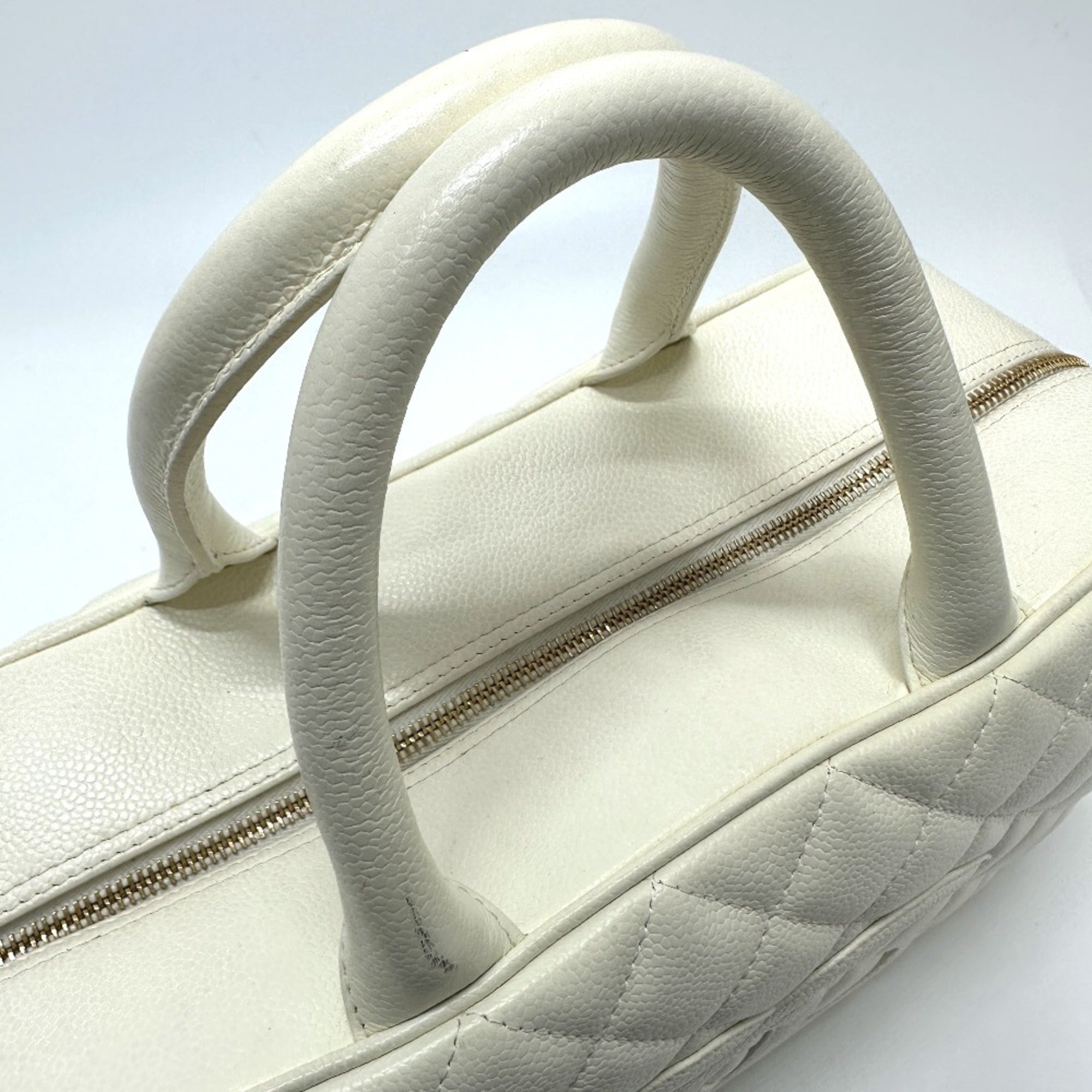 Chanel White Leather Handbag