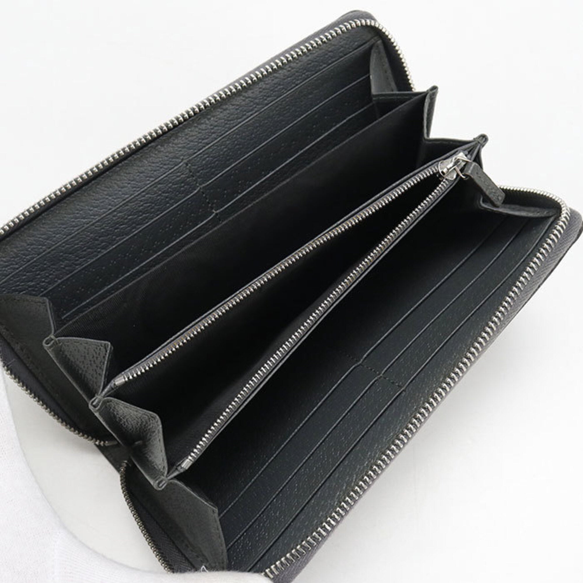 Gucci Gray Pvc Long Wallet (Bi-Fold) (Pre-Owned)