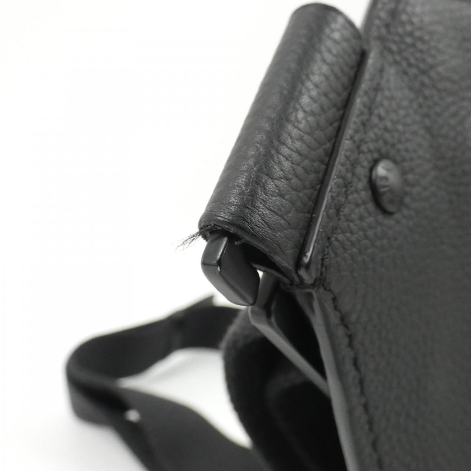 Louis Vuitton Black Leather Shoulder Bag