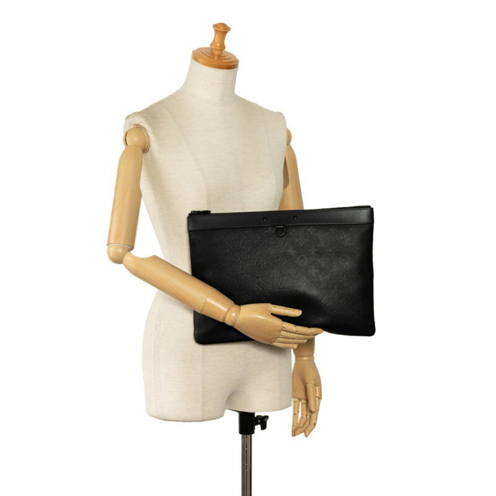 Louis Vuitton Black Leather Clutch Bag Pochette