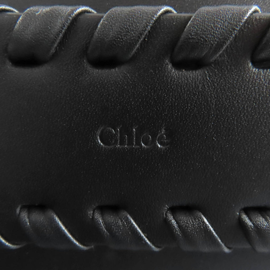 Chloé Black Leather Shoulder Bag (Pre-Owned)