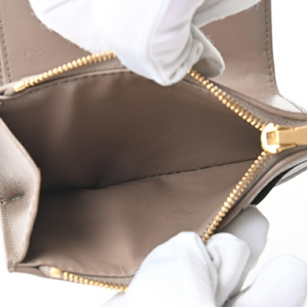 Bottega Veneta Leather Wallet (Tri-Fold)