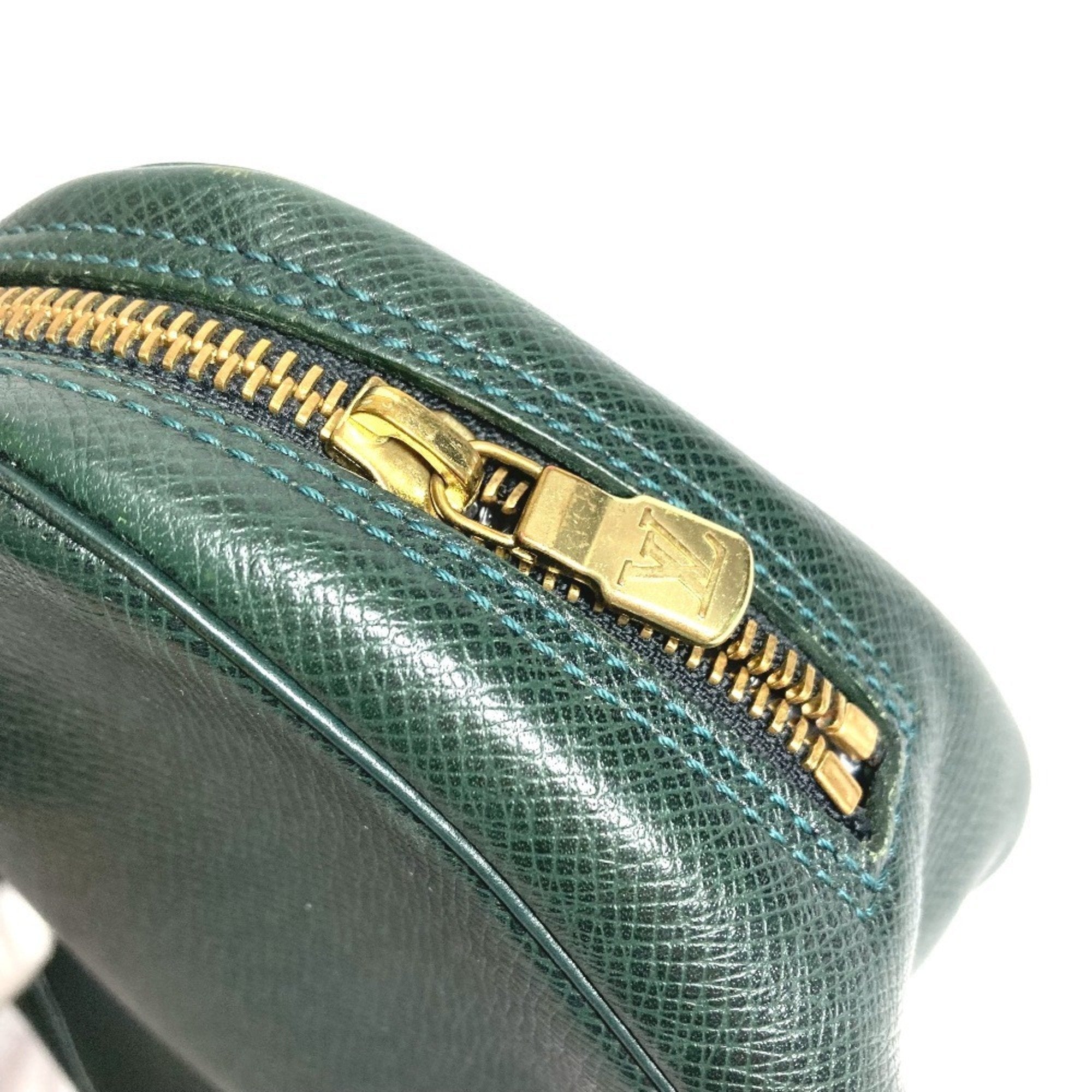 Louis Vuitton Episea Green Taiga Leather Clutch Bag Pouch