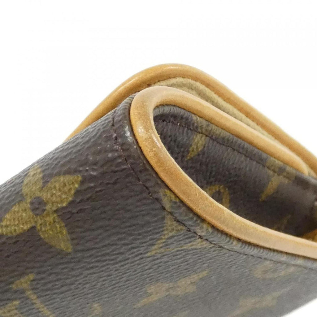 Louis Vuitton Marron Coated Canvas Pochette Shoulder Bag