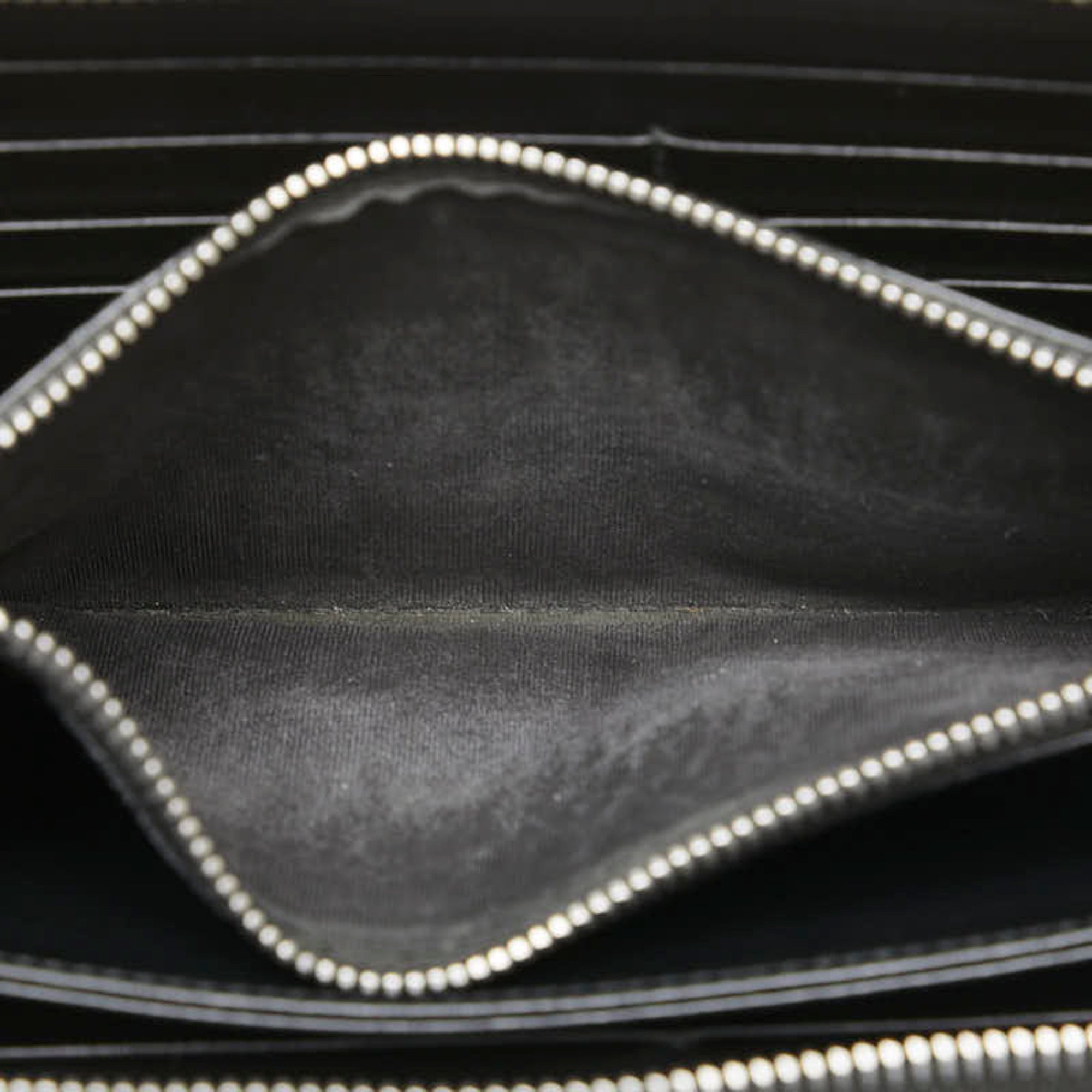 Prada Black Leather Long Wallet (Bi-Fold)