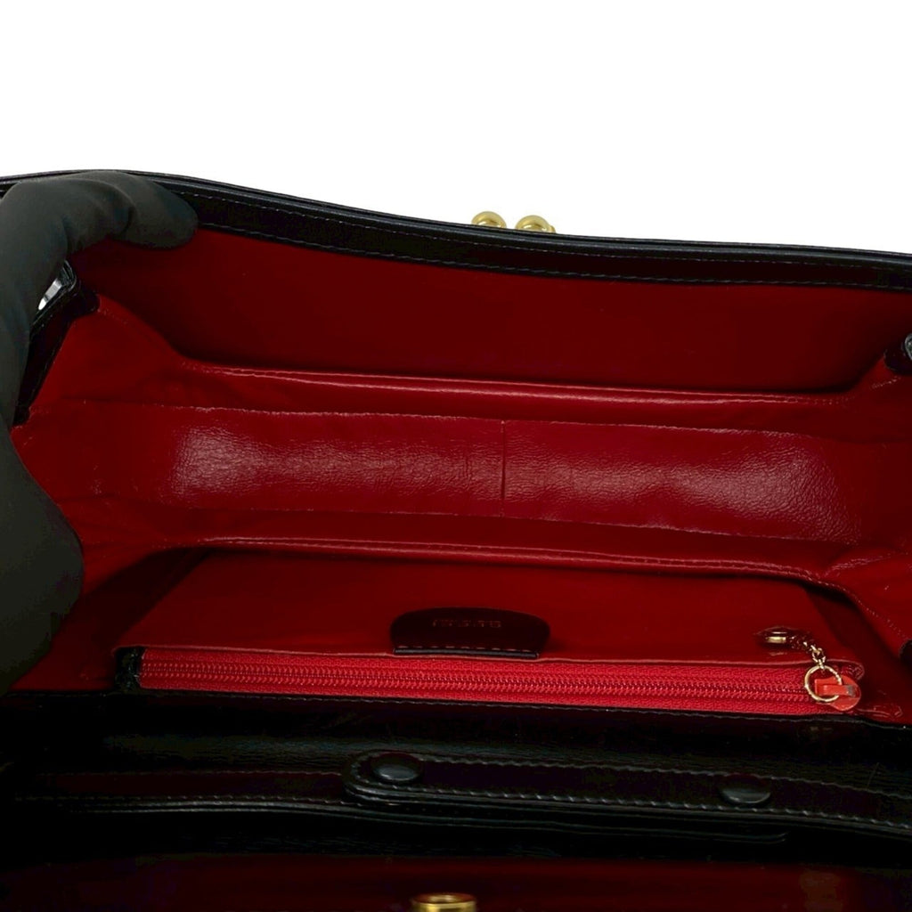 Gucci Black Leather Pochette Shoulder Bag (Pre-Owned)