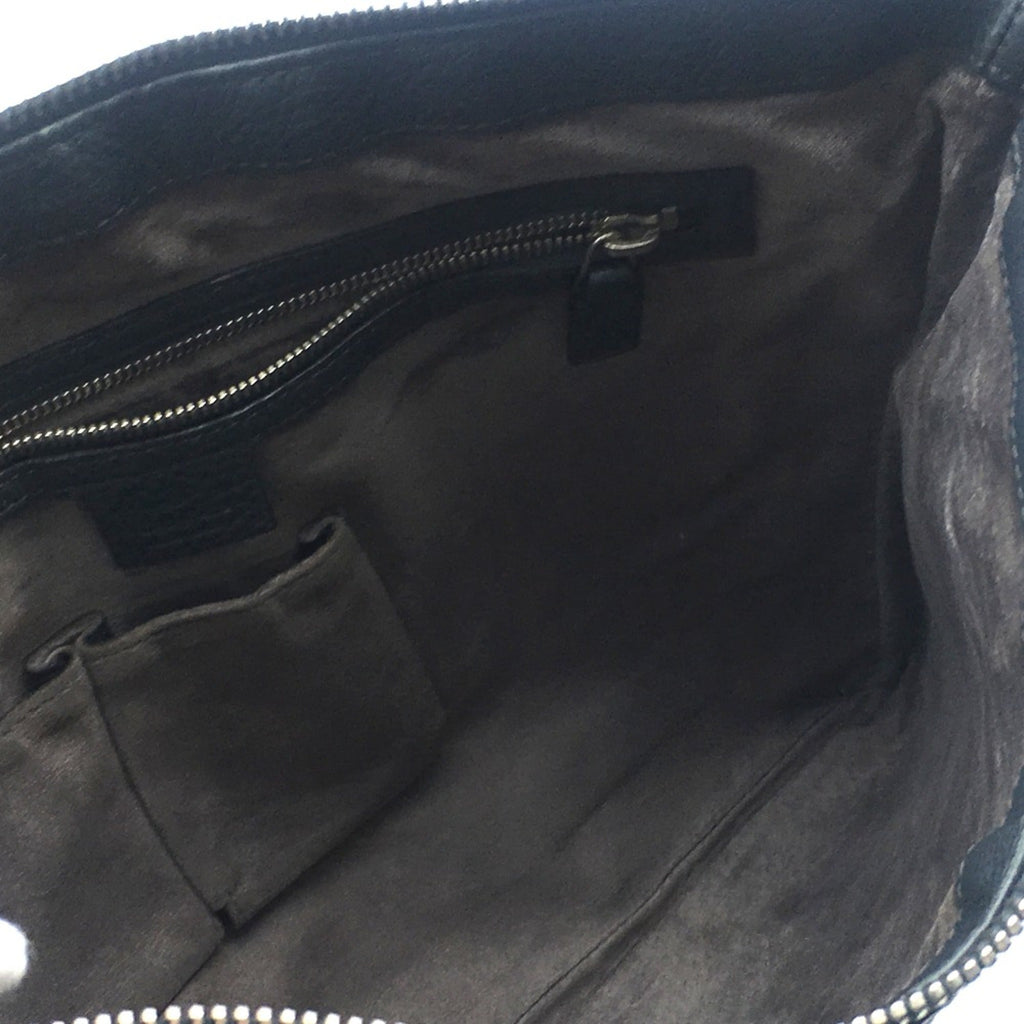 Gucci Gray Leather Shoulder Bag (Pre-Owned)