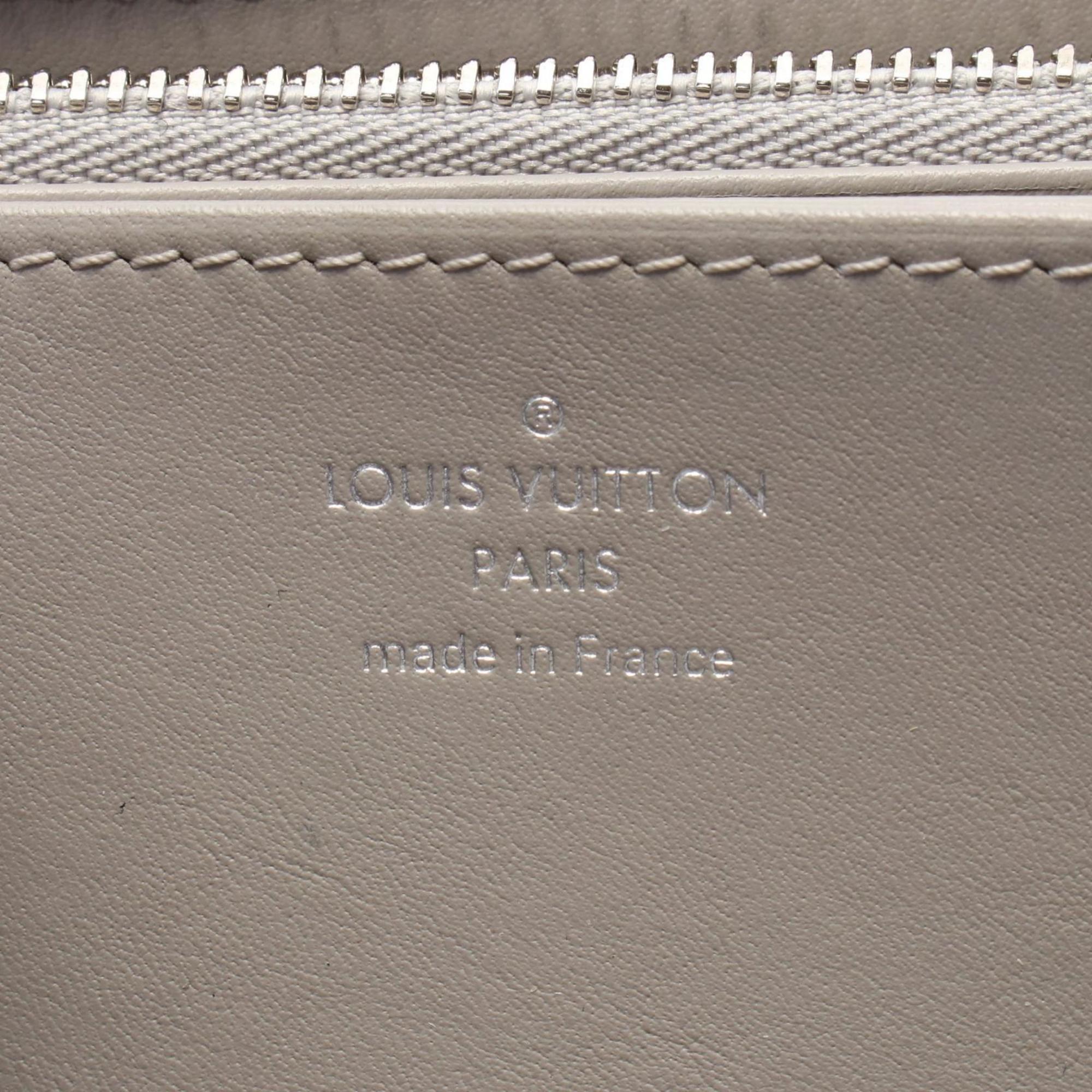 Louis Vuitton Gray Mahina Leather Long Wallet