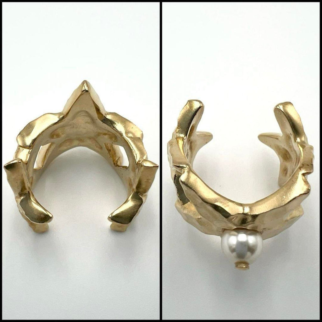 Christian Dior Gold Metal Band Ring (Pre-Owned)