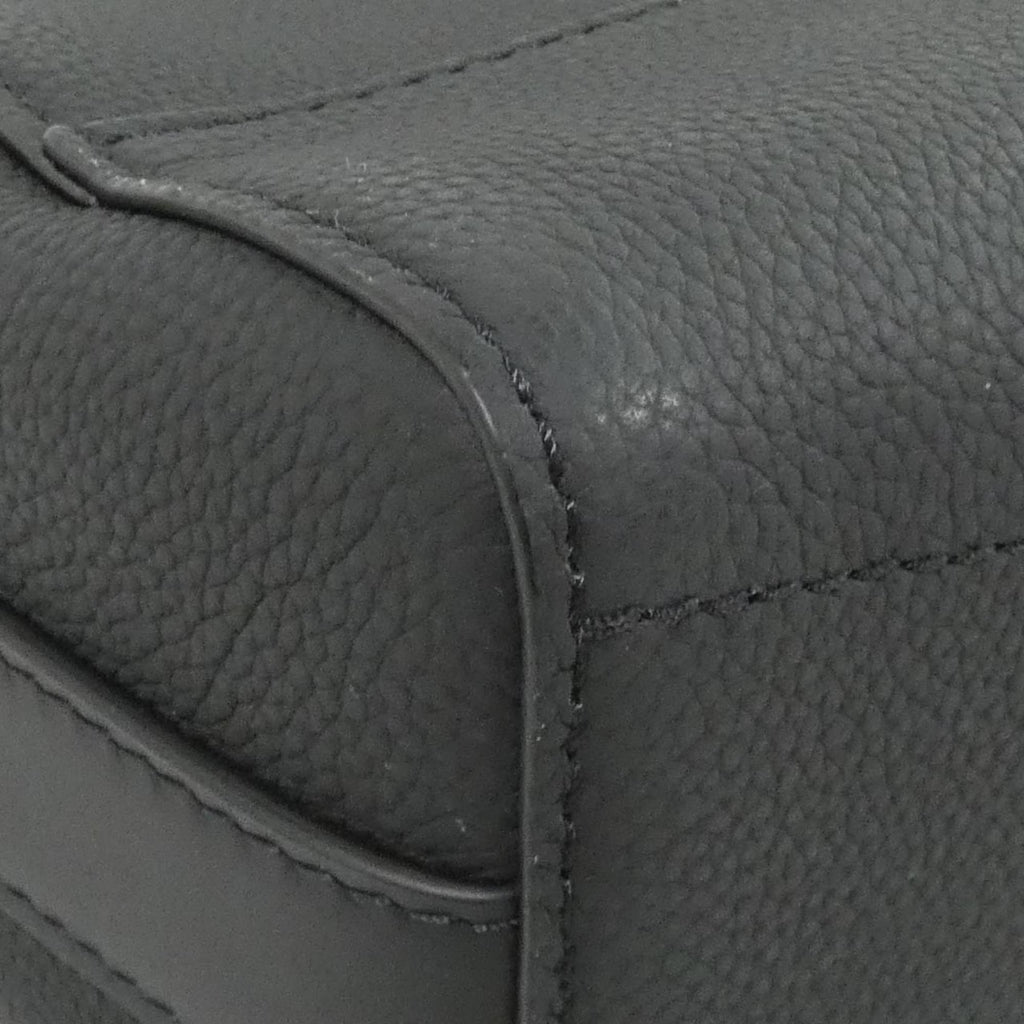 Louis Vuitton Black Leather Shoulder Bag