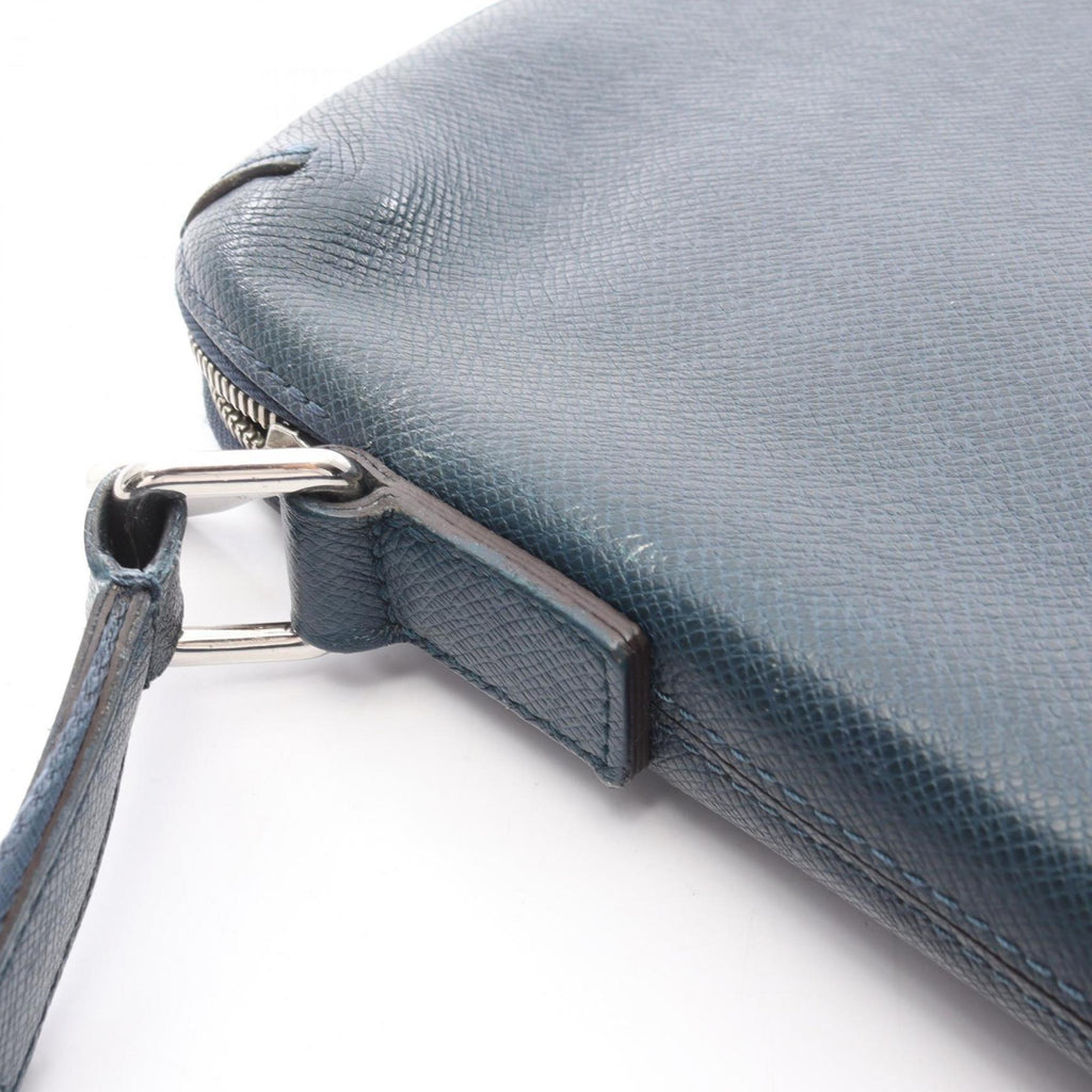 Louis Vuitton Navy Taiga Leather Leather Handbag Shoulder Bag