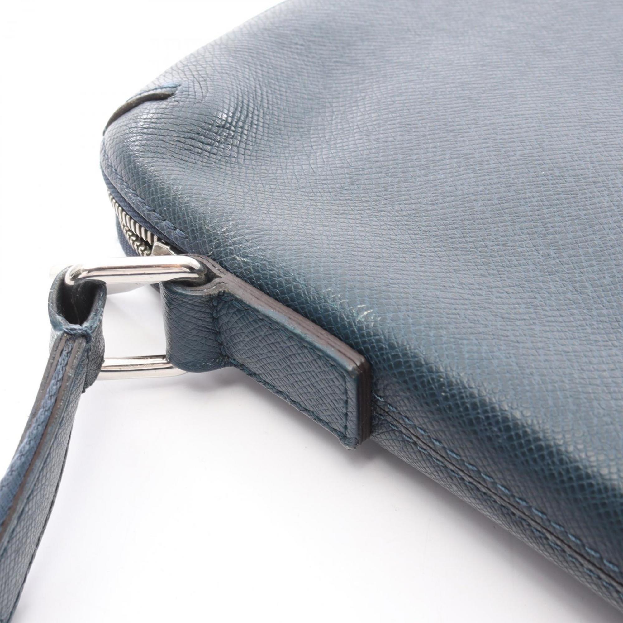 Louis Vuitton Navy Taiga Leather Leather Handbag Shoulder Bag
