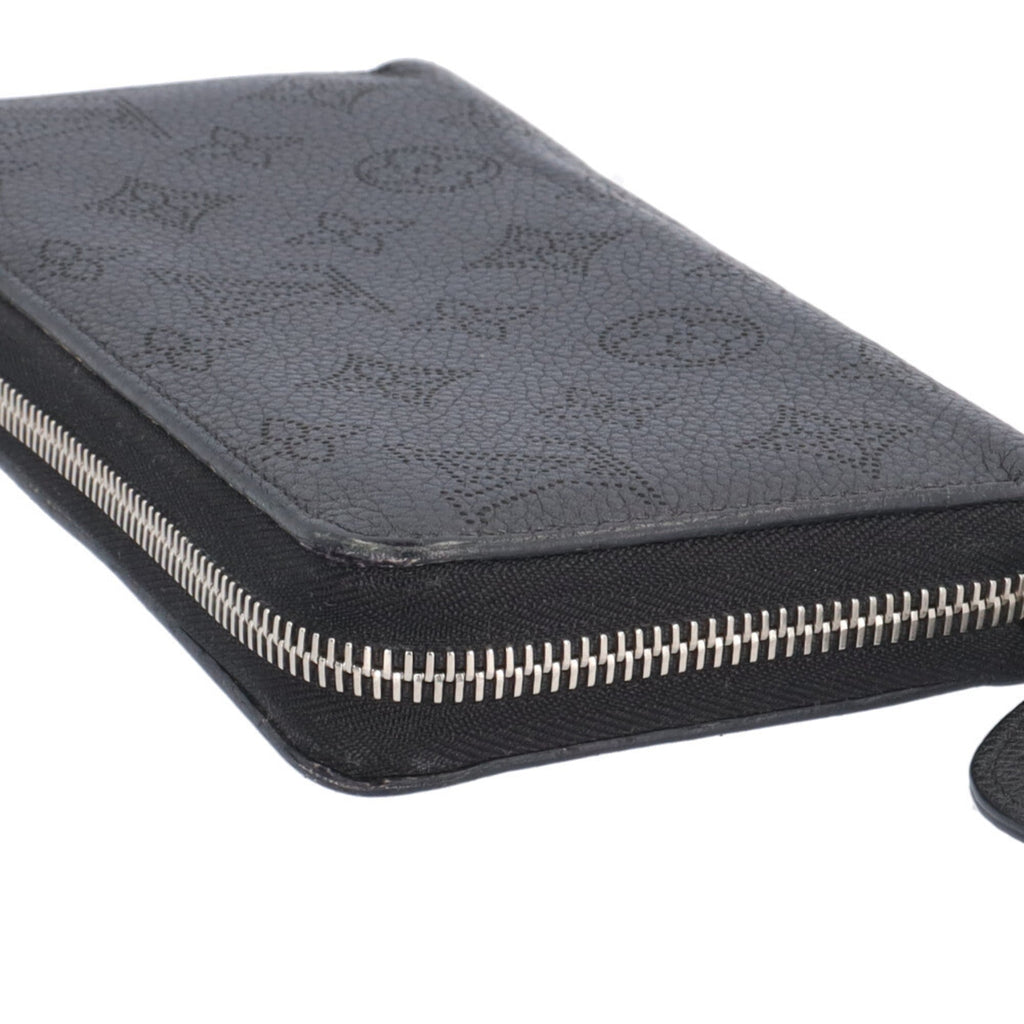 Louis Vuitton Black Mahina Leather Long Wallet