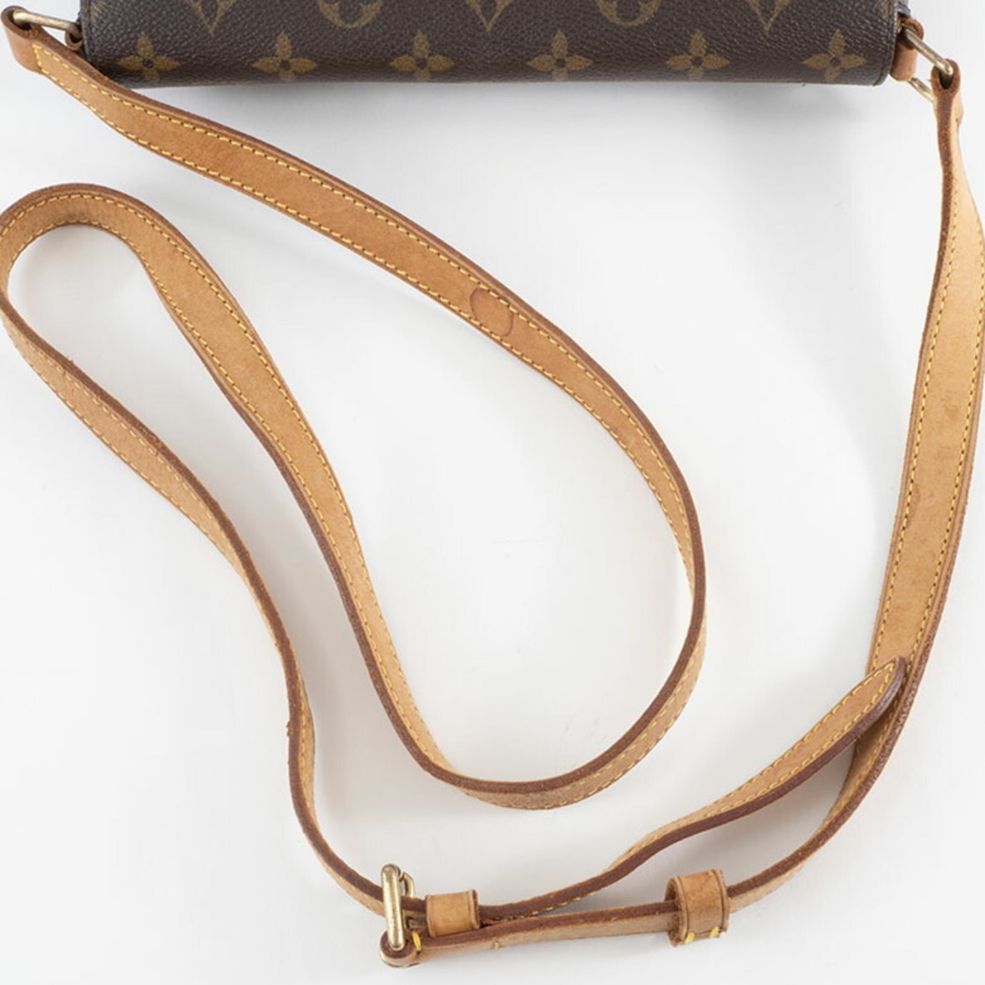 Louis Vuitton Brown Monogram Monogram Canvas Shoulder Bag