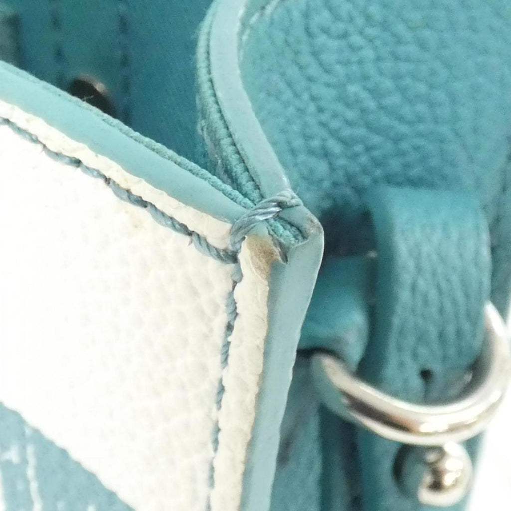 Louis Vuitton Turquoise Leather Handbag