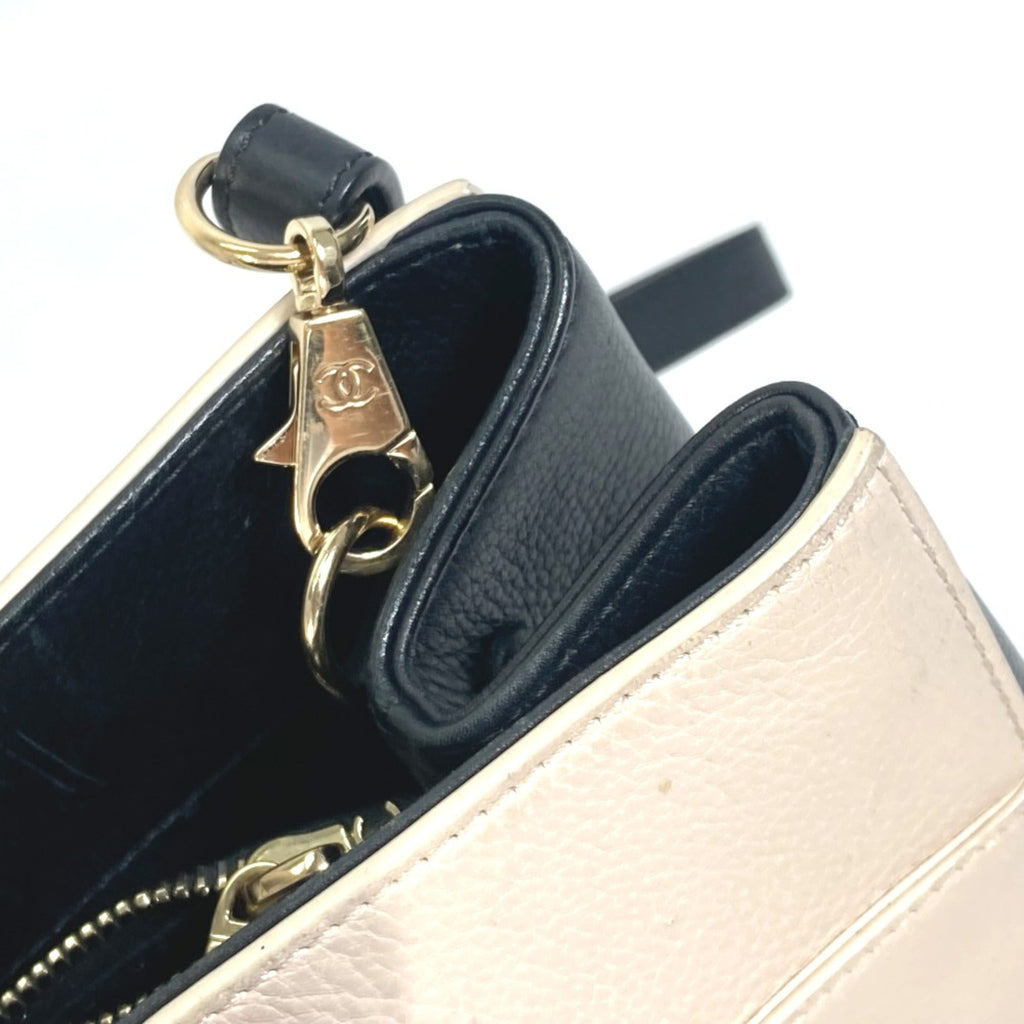Chanel Beige Leather Handbag