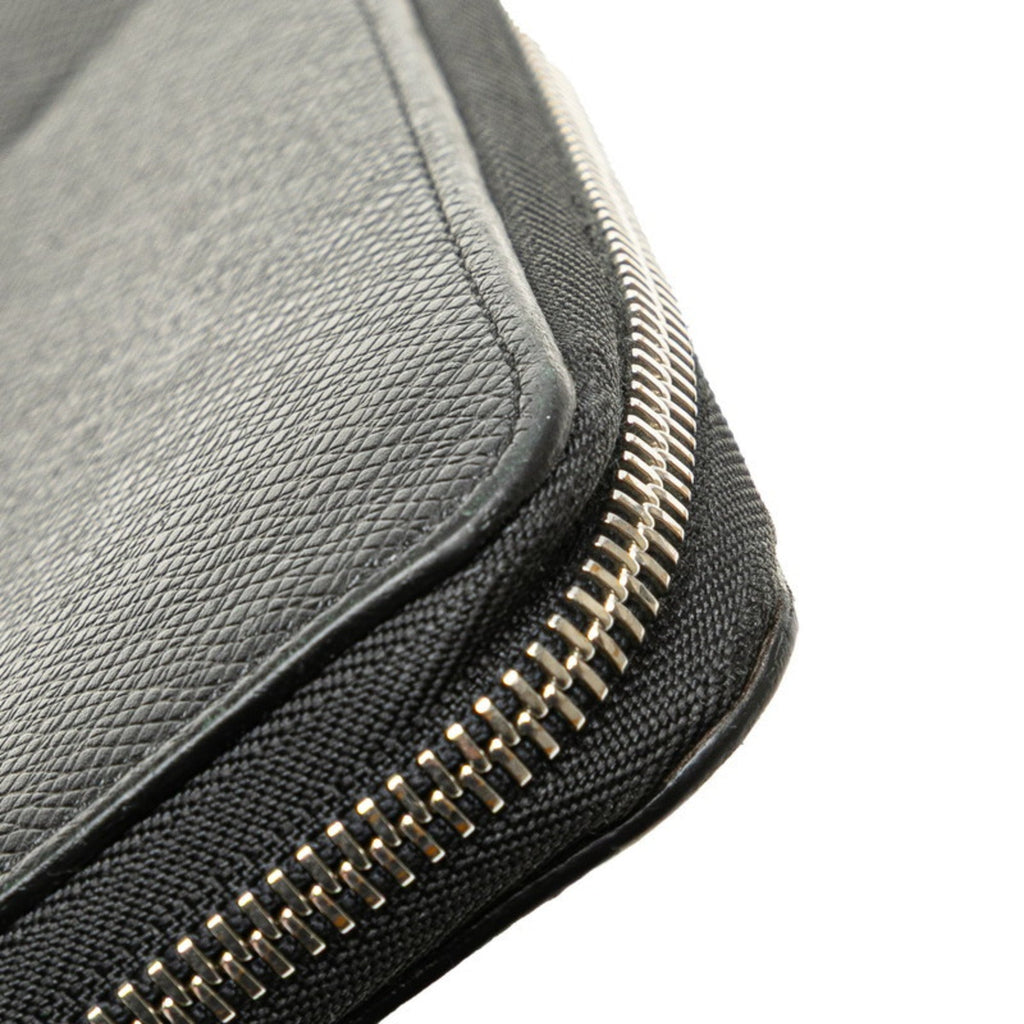 Louis Vuitton Taiga Black Noir Leather Coin Purse/Coin Case