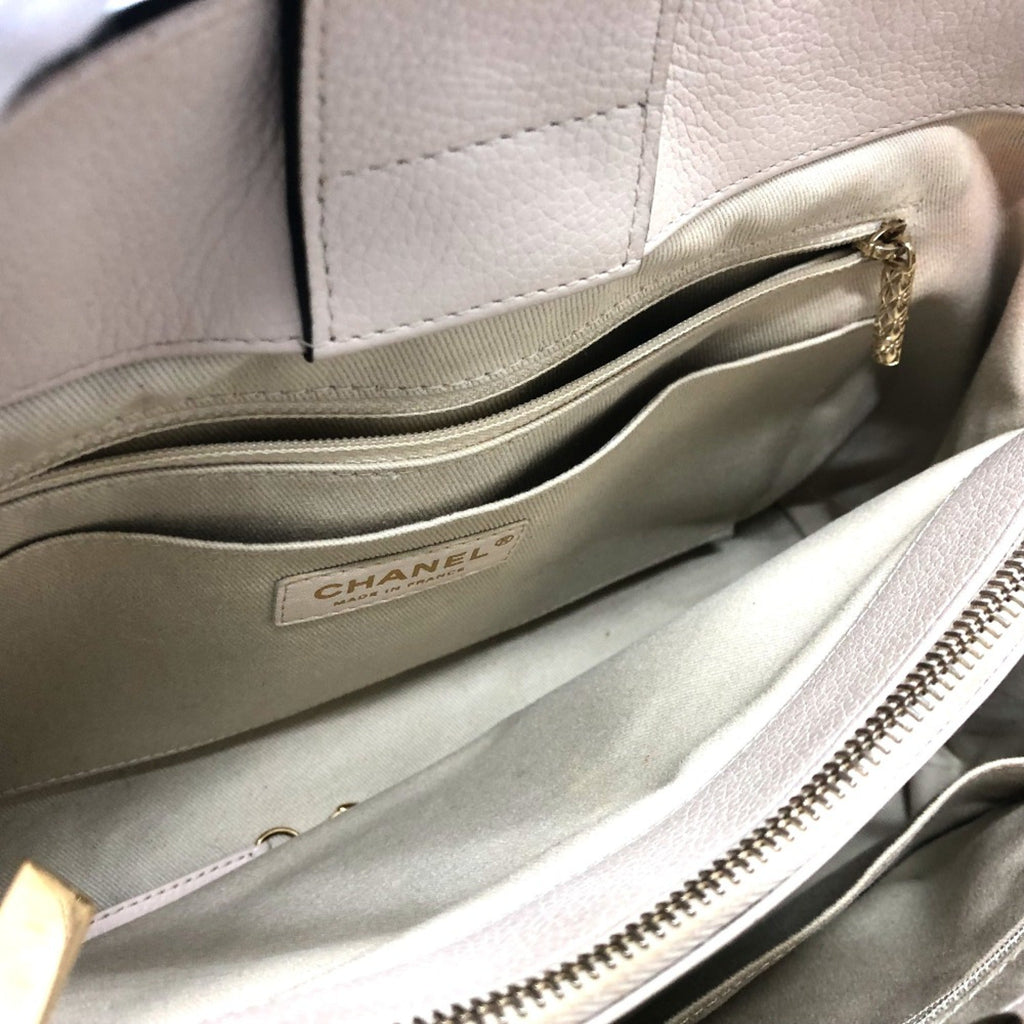 Chanel Black Leather Shoulder Bag