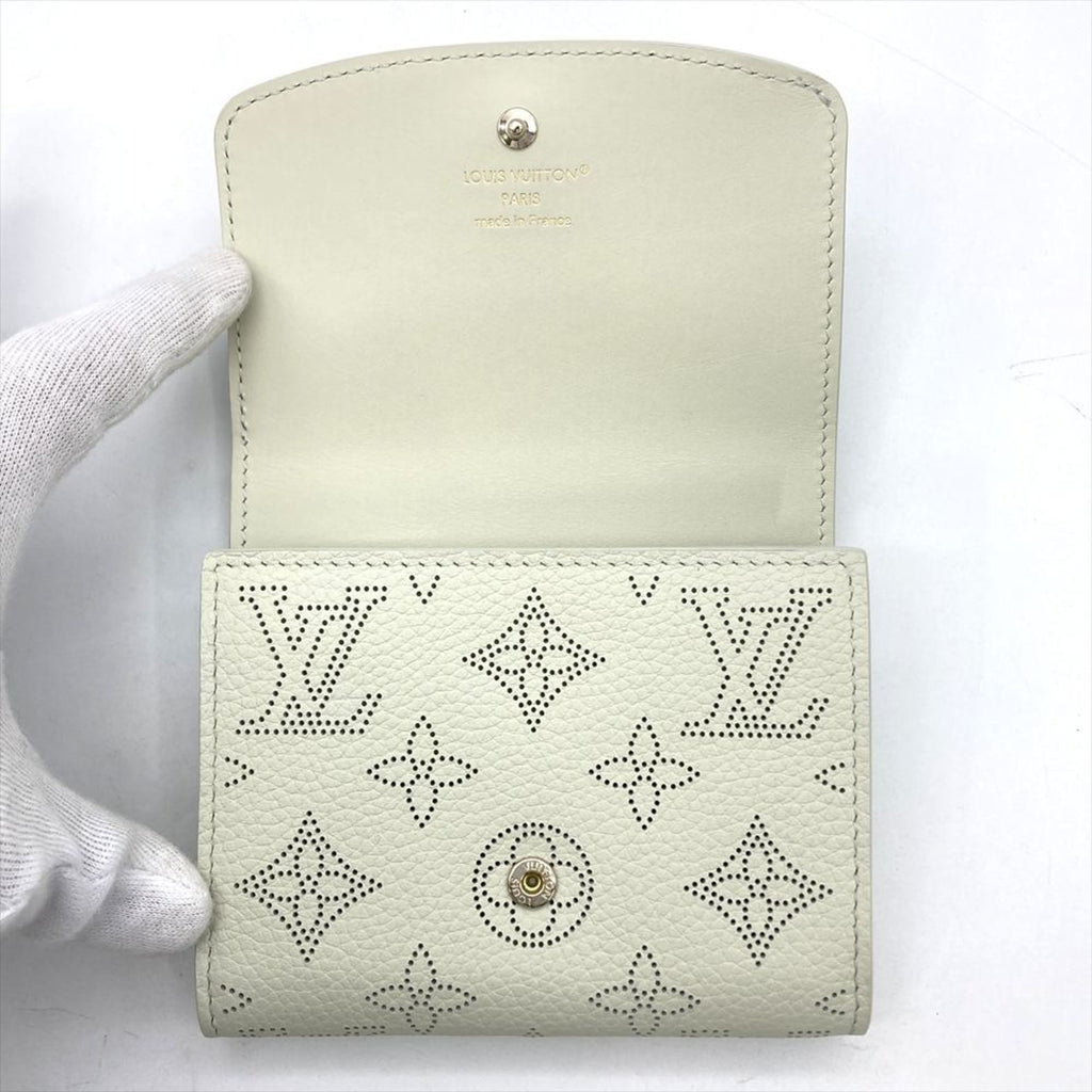 Louis Vuitton Mahina Mahina Leather Wallet