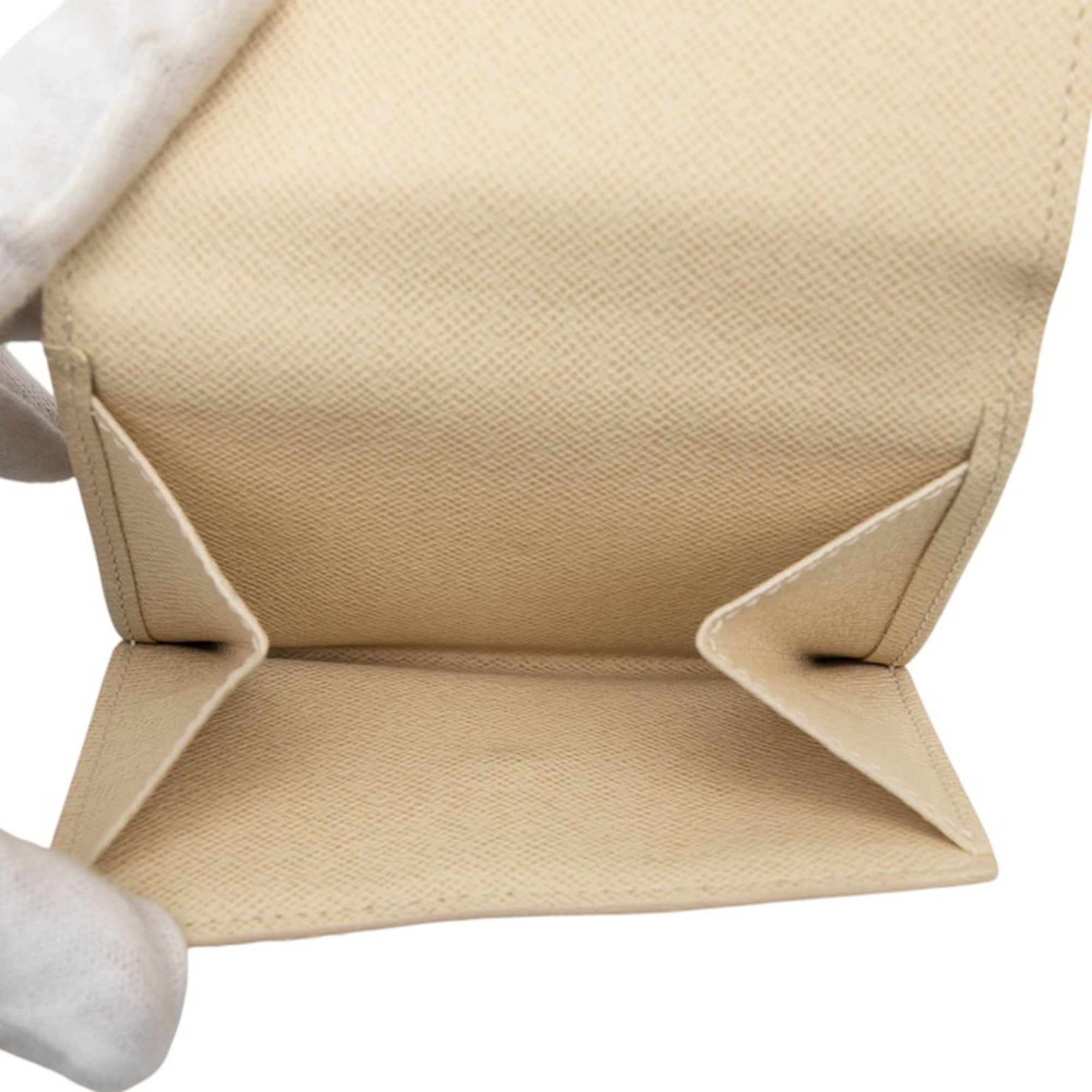 Louis Vuitton White Pvc Leather Wallet