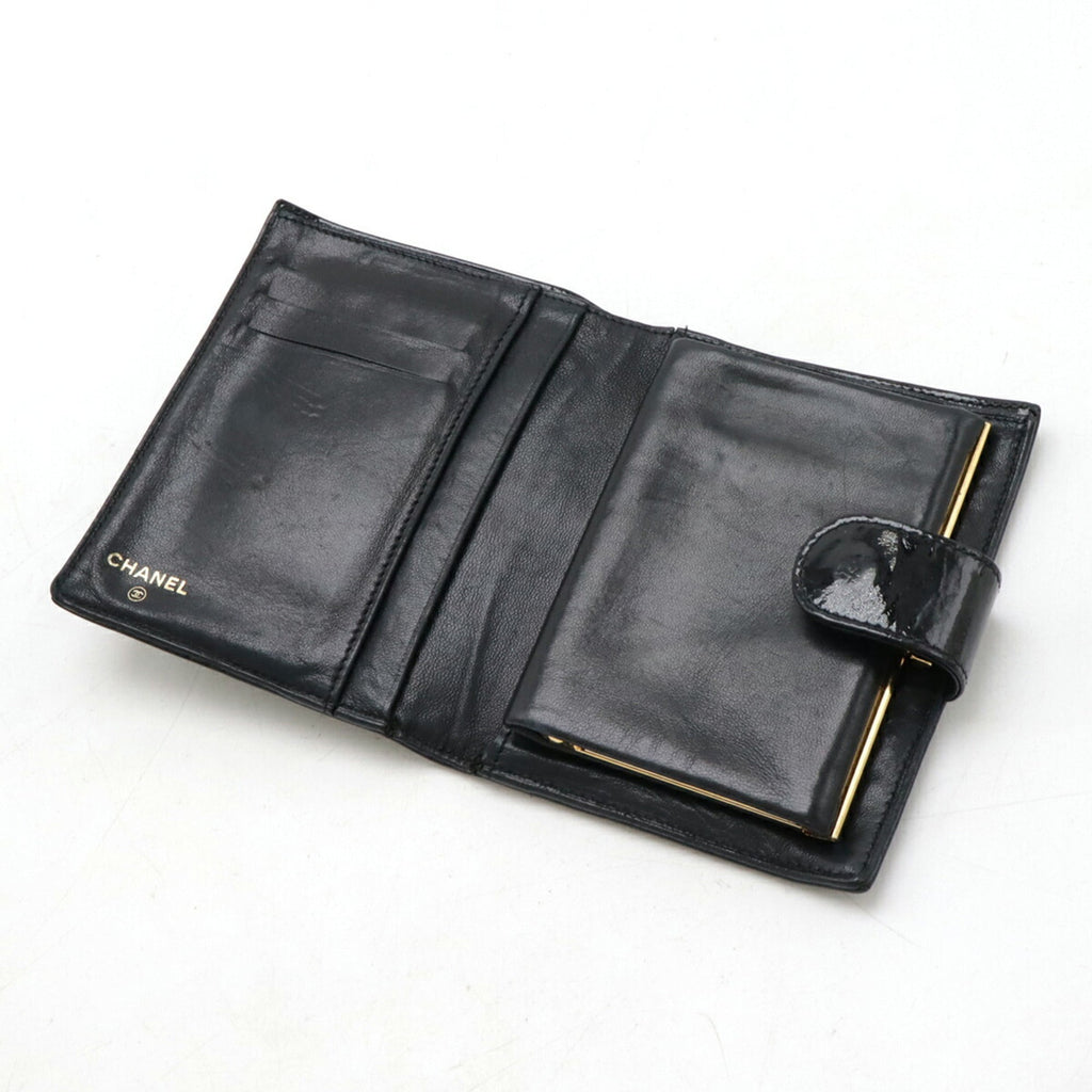 Chanel Black Patent Leather Wallet (Bi-Fold)