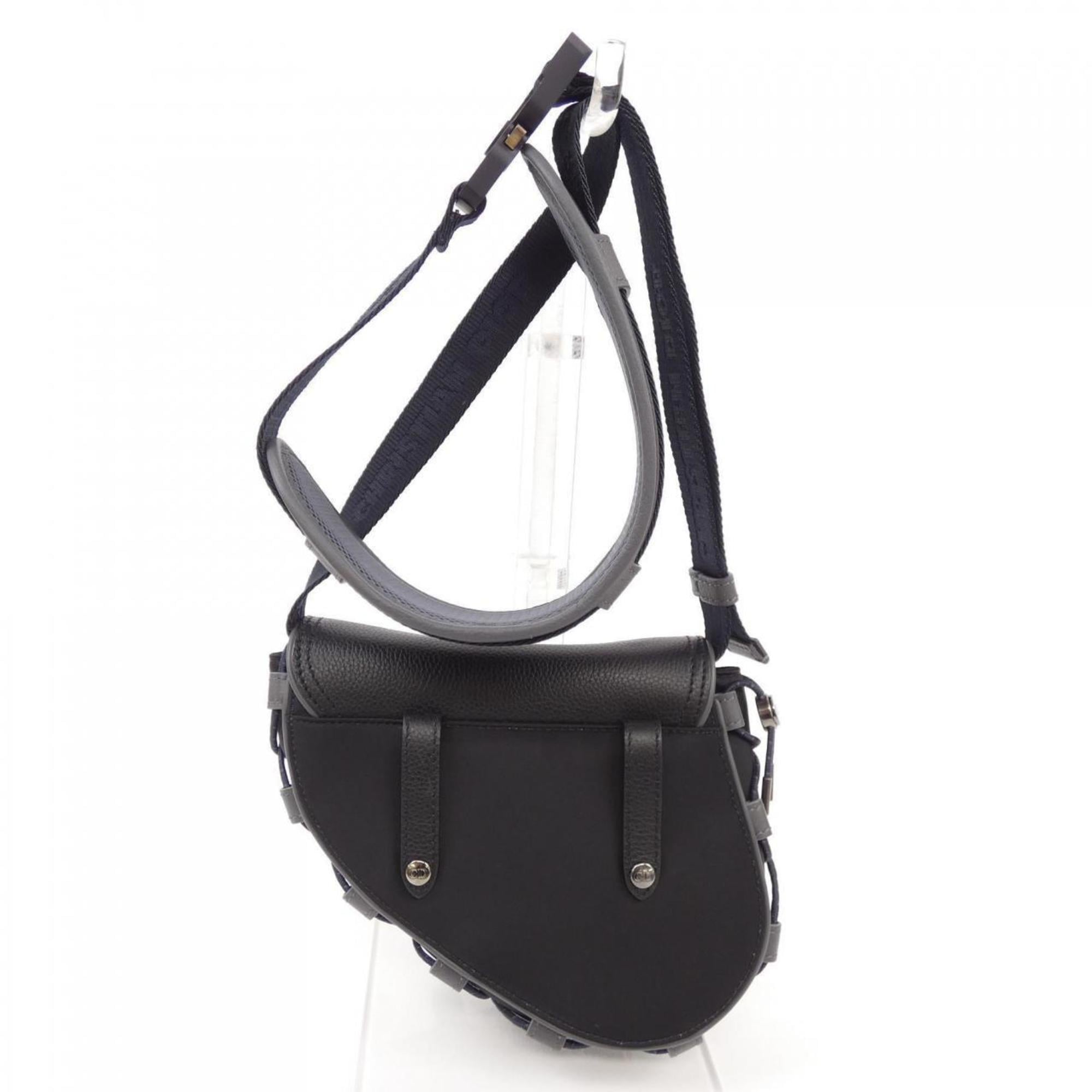 Christian Dior Black Handbag (Pre-Owned)