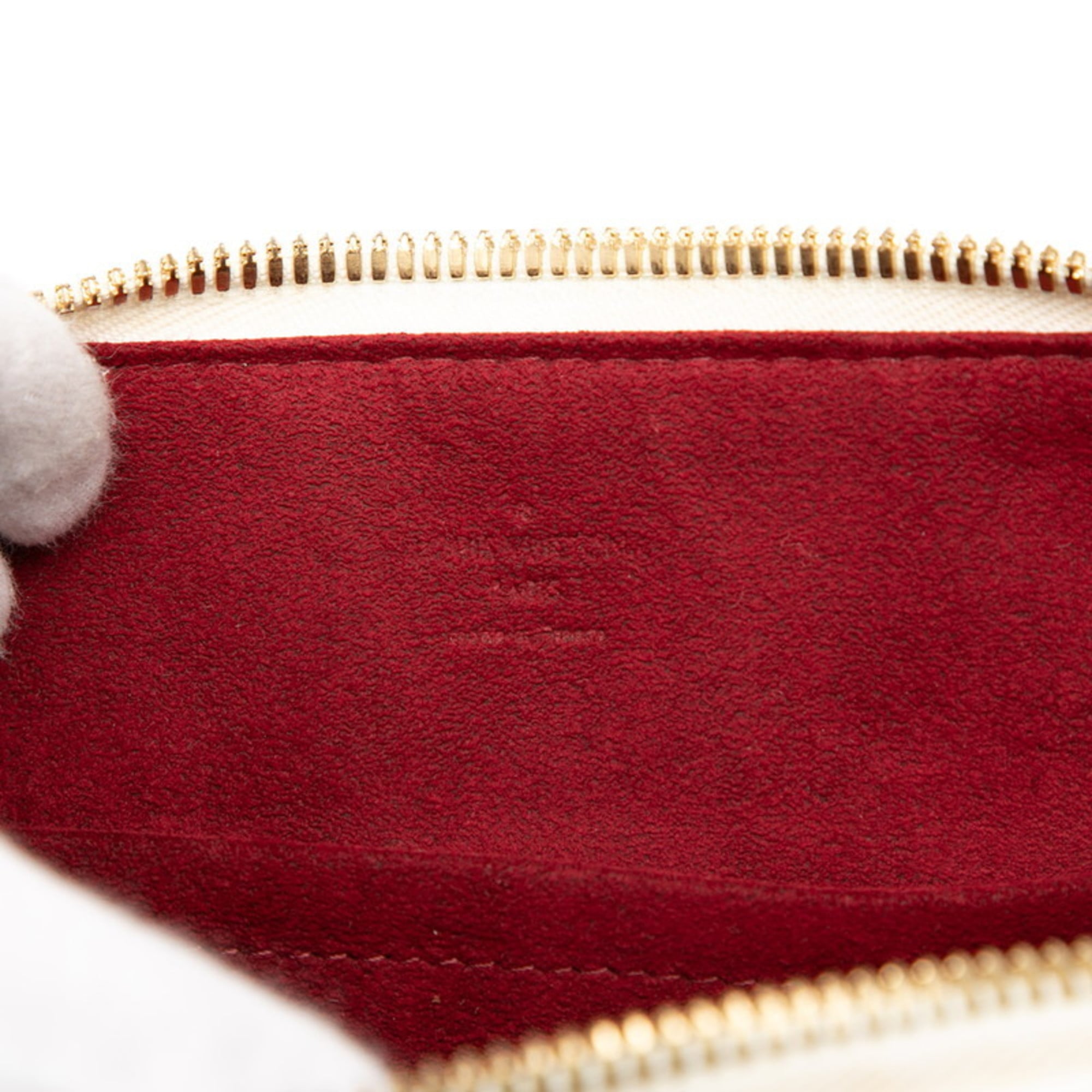 Louis Vuitton Blanc Multi-Color White Pvc Leather Handbag Shoulder Bag